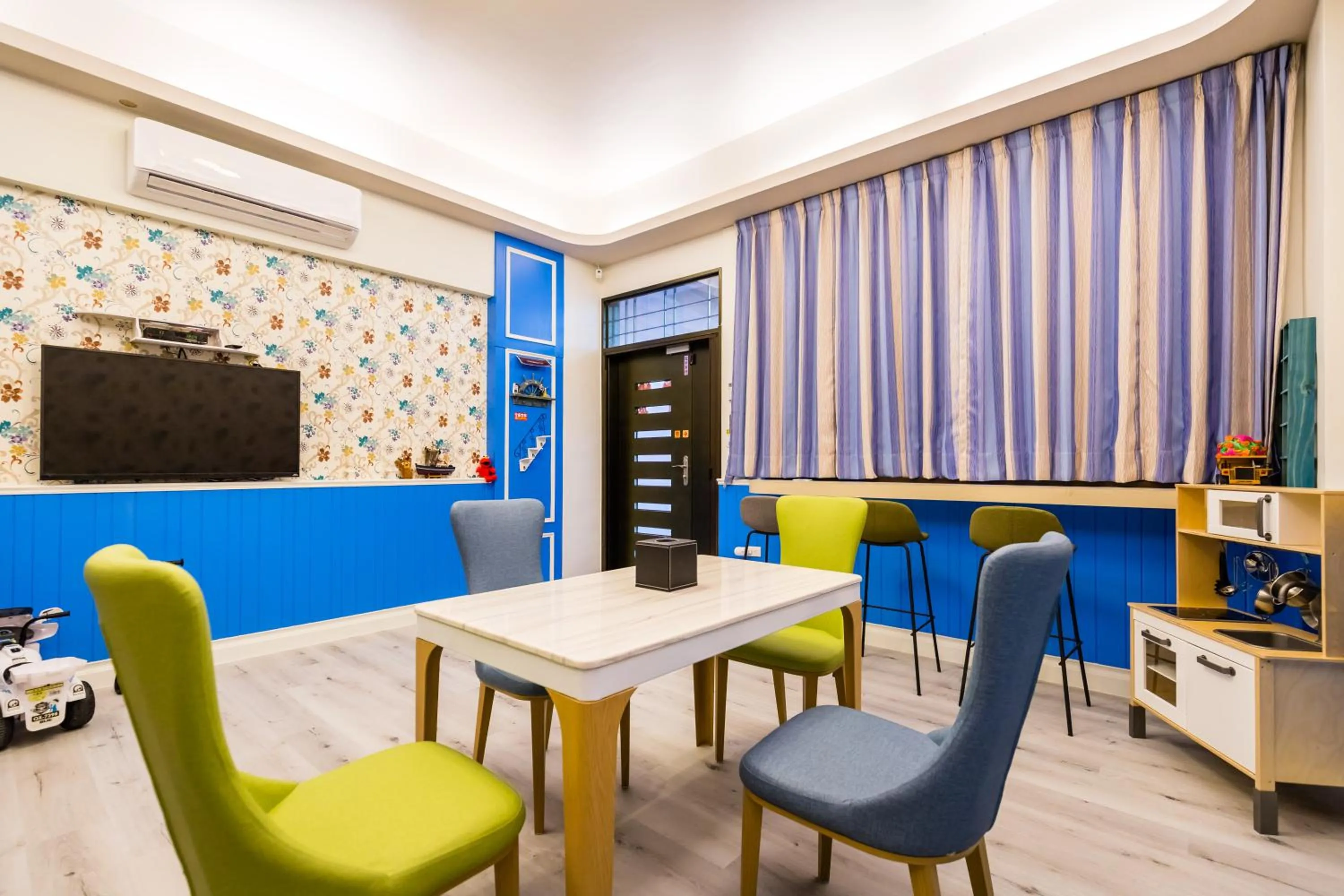 Decorative detail in The Hide Bed and breakfast