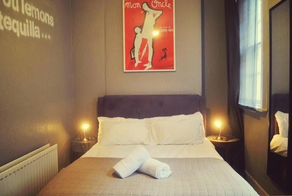 Bed in Vagabonds Hostel