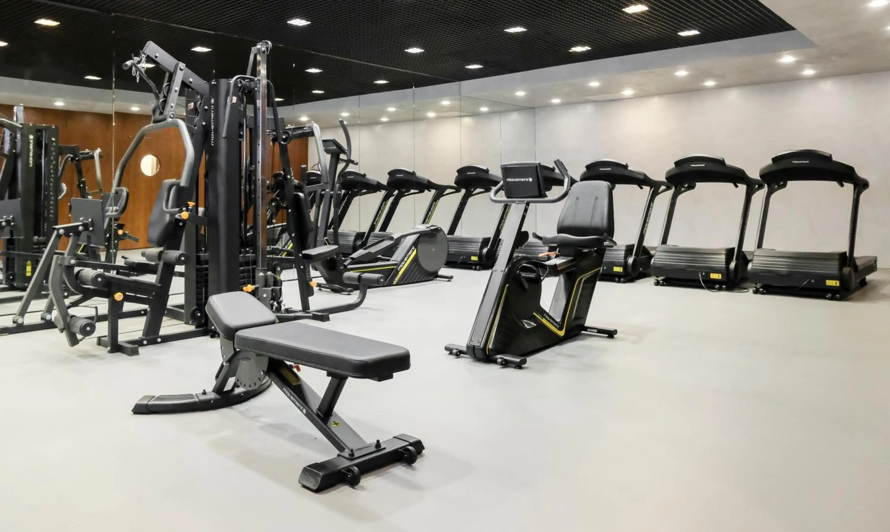 Fitness centre/facilities in B Hotel Brasilia