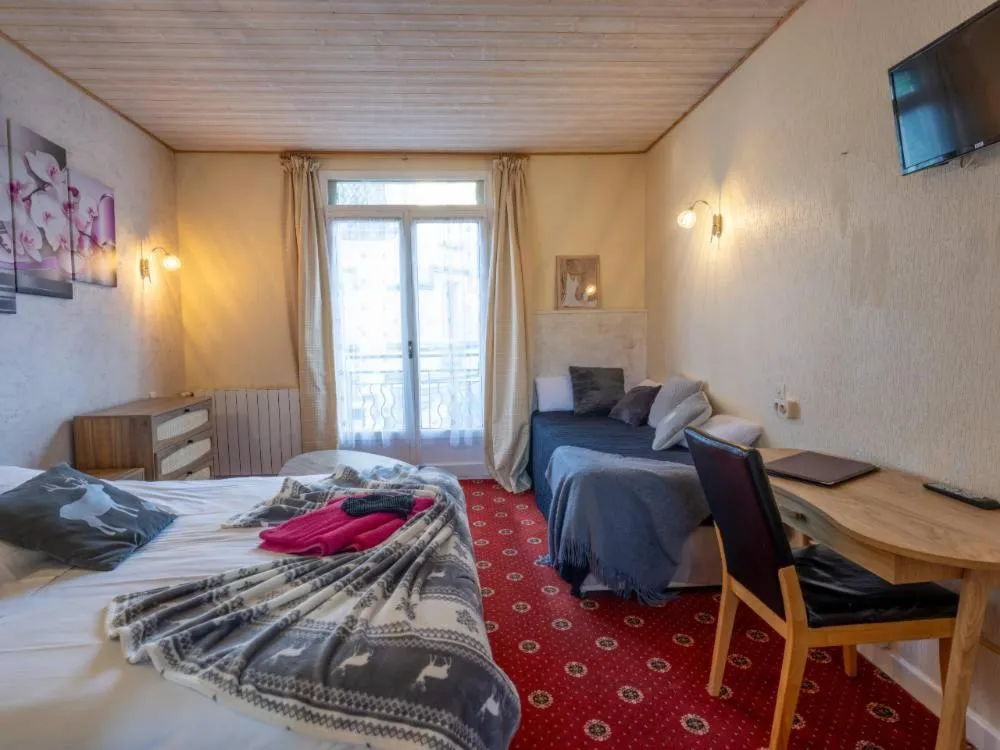 Bed in La Tour Pom'Pin