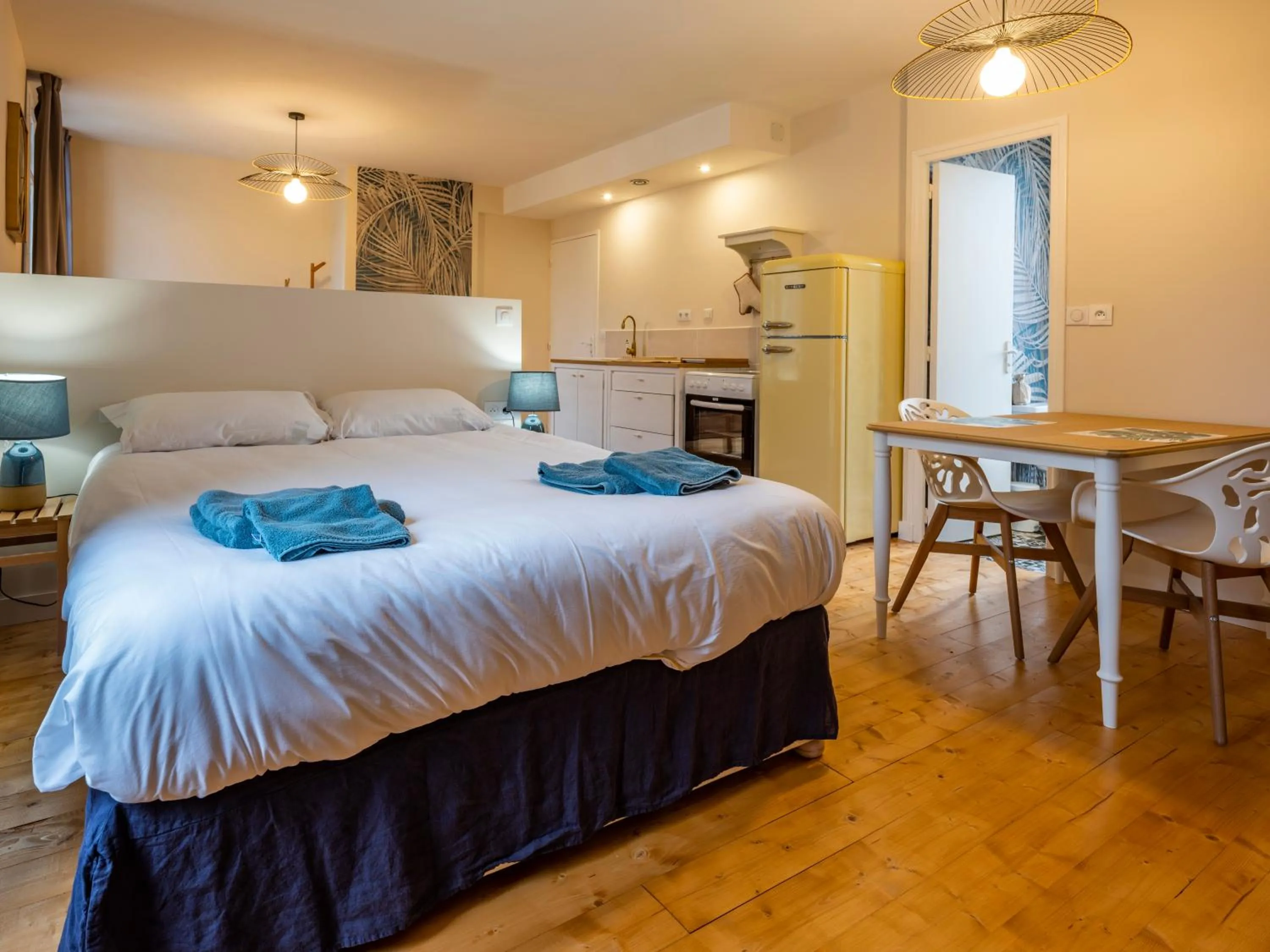 Bed in La Tour Pom'Pin