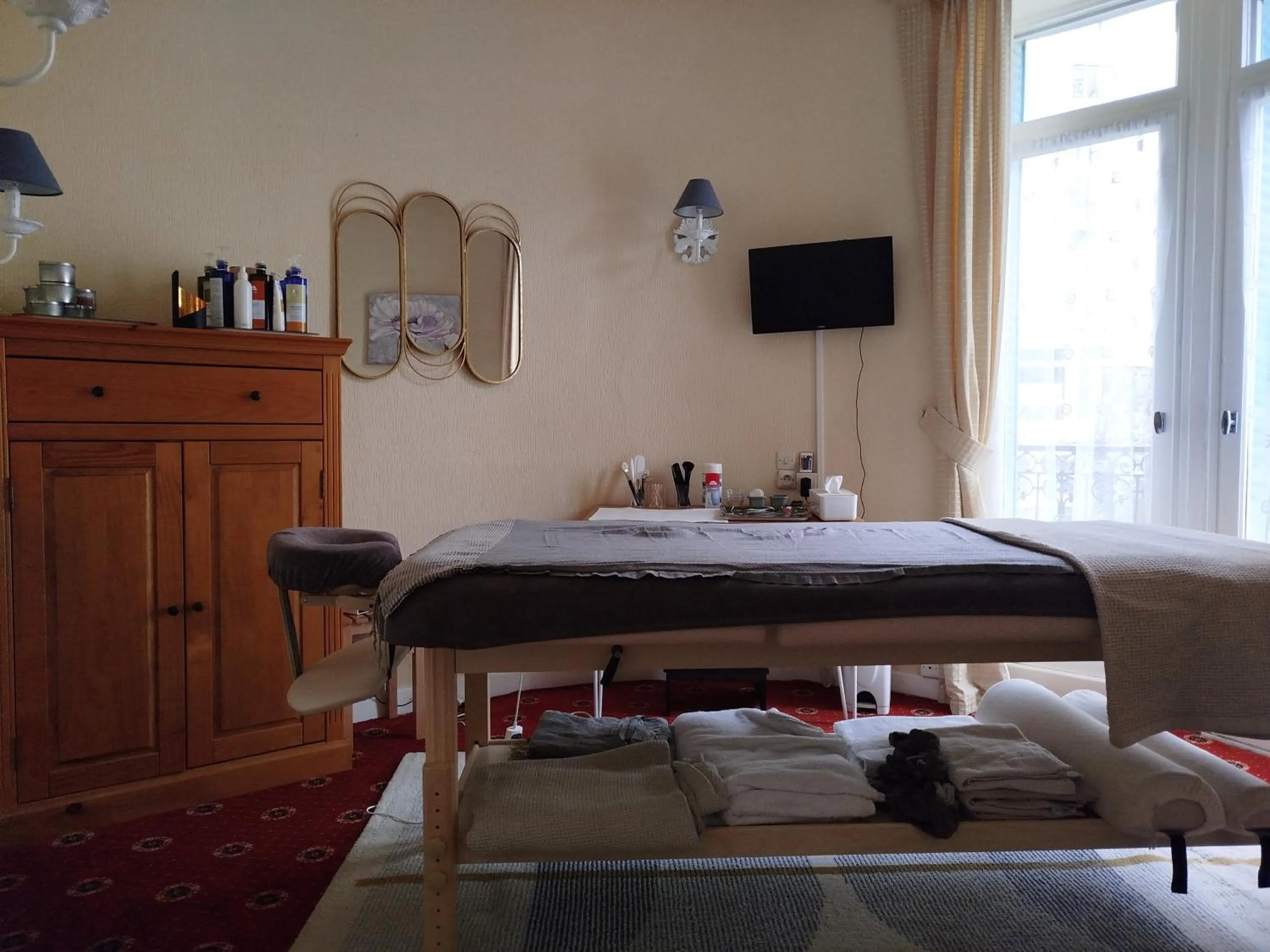 Bed in La Tour Pom'Pin