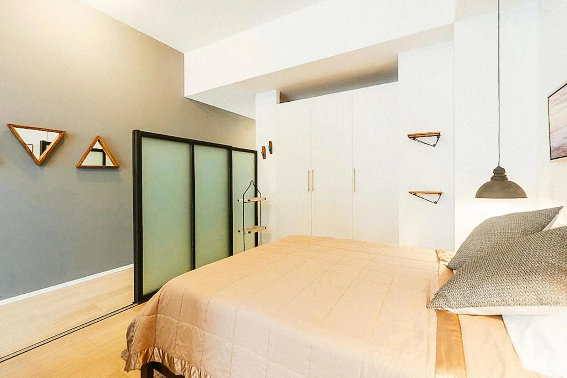 Bed in My Place Donceles