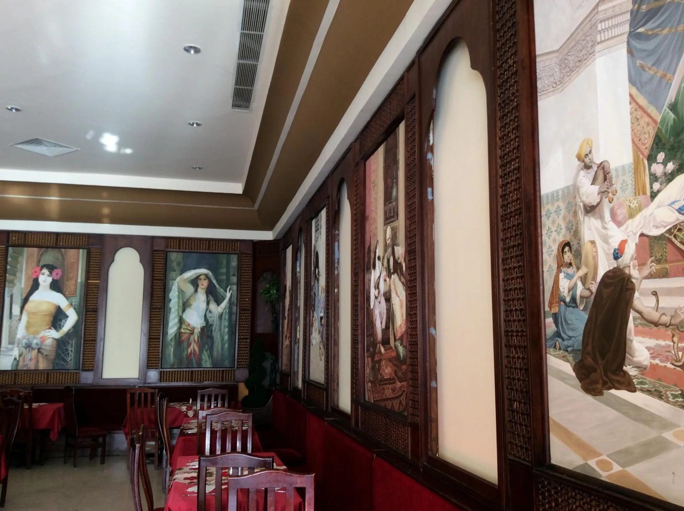 Restaurant/places to eat in Panorama Naama Heights Aqua Park