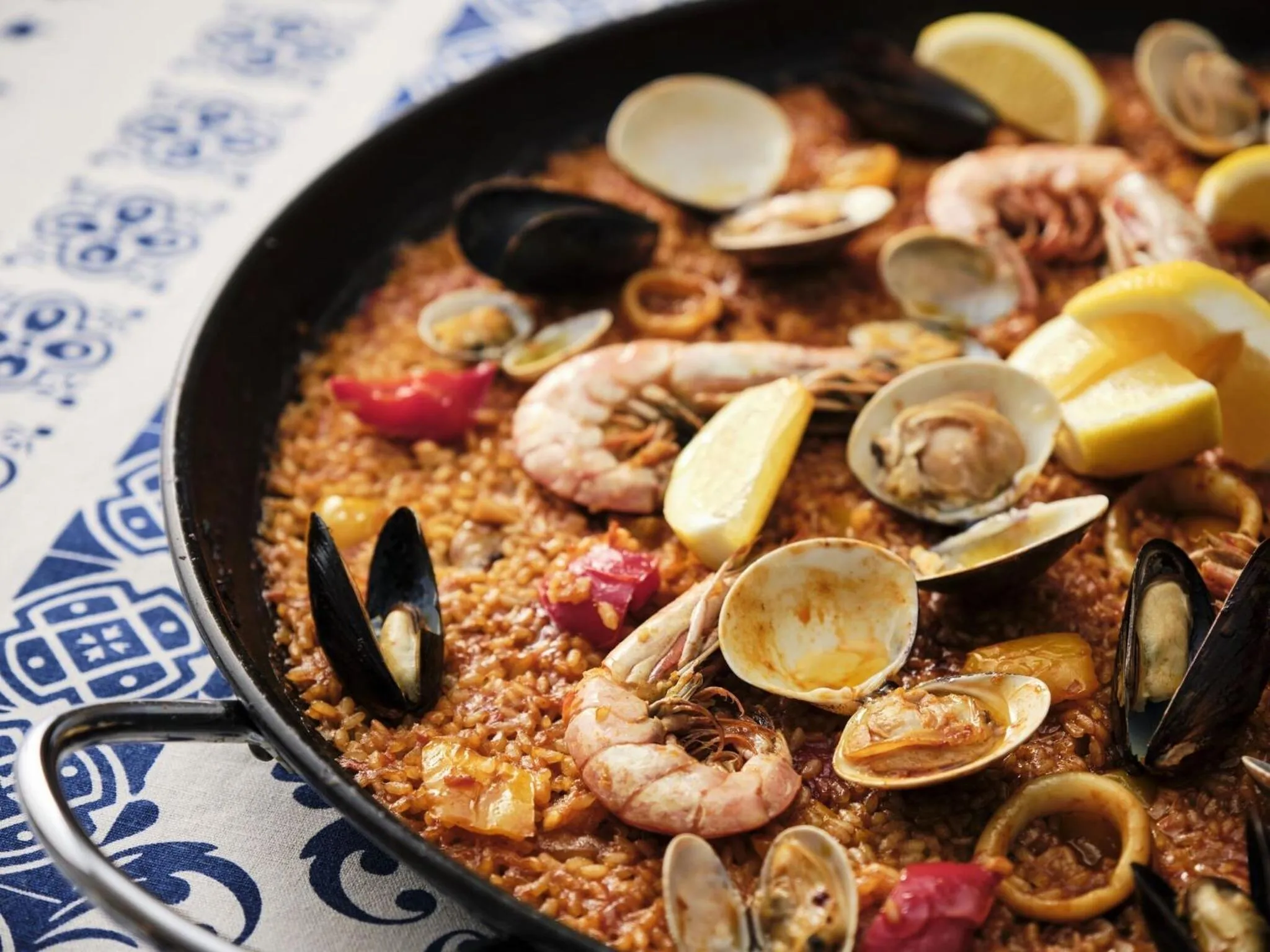 Food and drinks in Art Hotel Ishigakijima