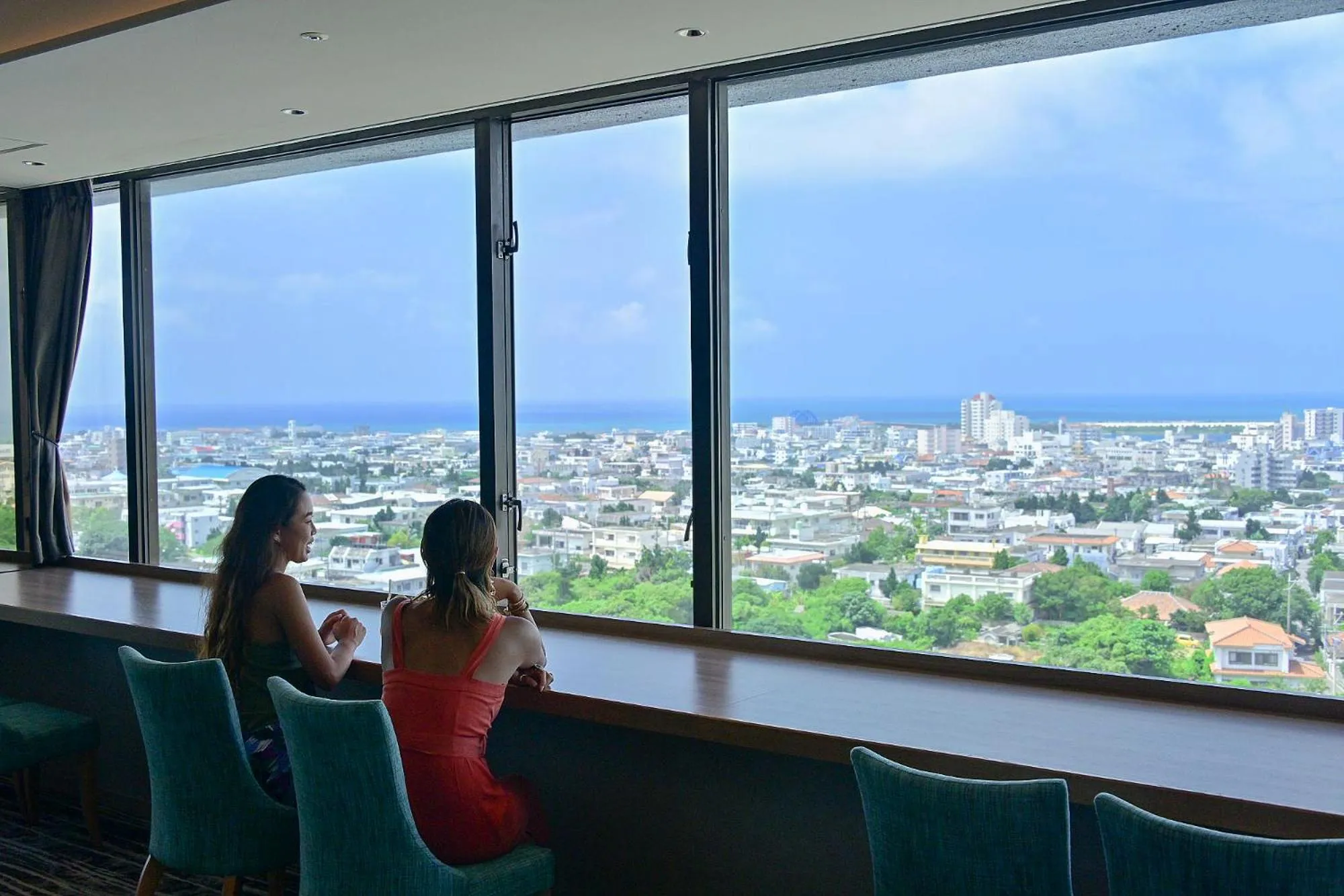 Restaurant/places to eat in Art Hotel Ishigakijima