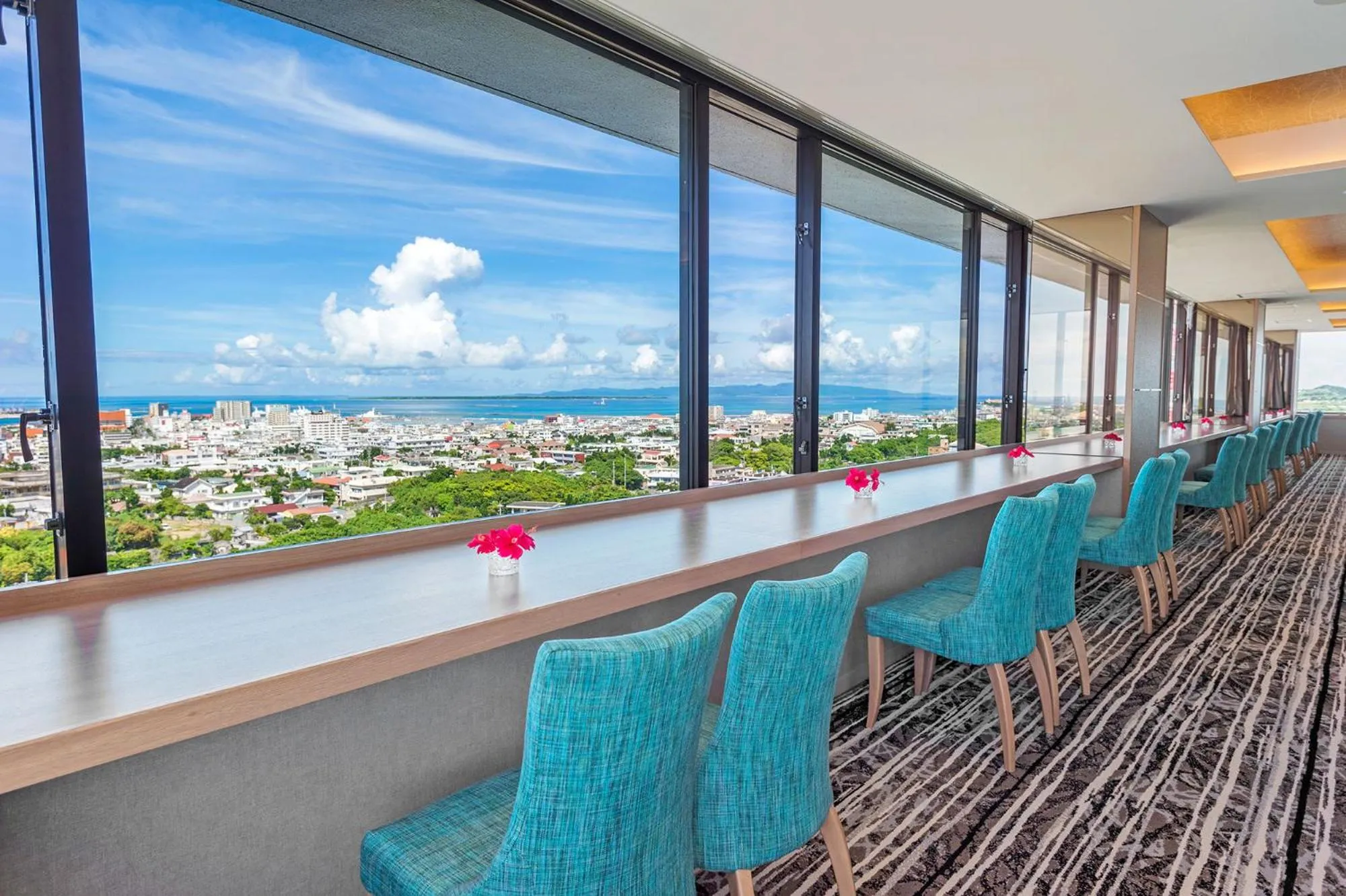 Restaurant/places to eat in Art Hotel Ishigakijima