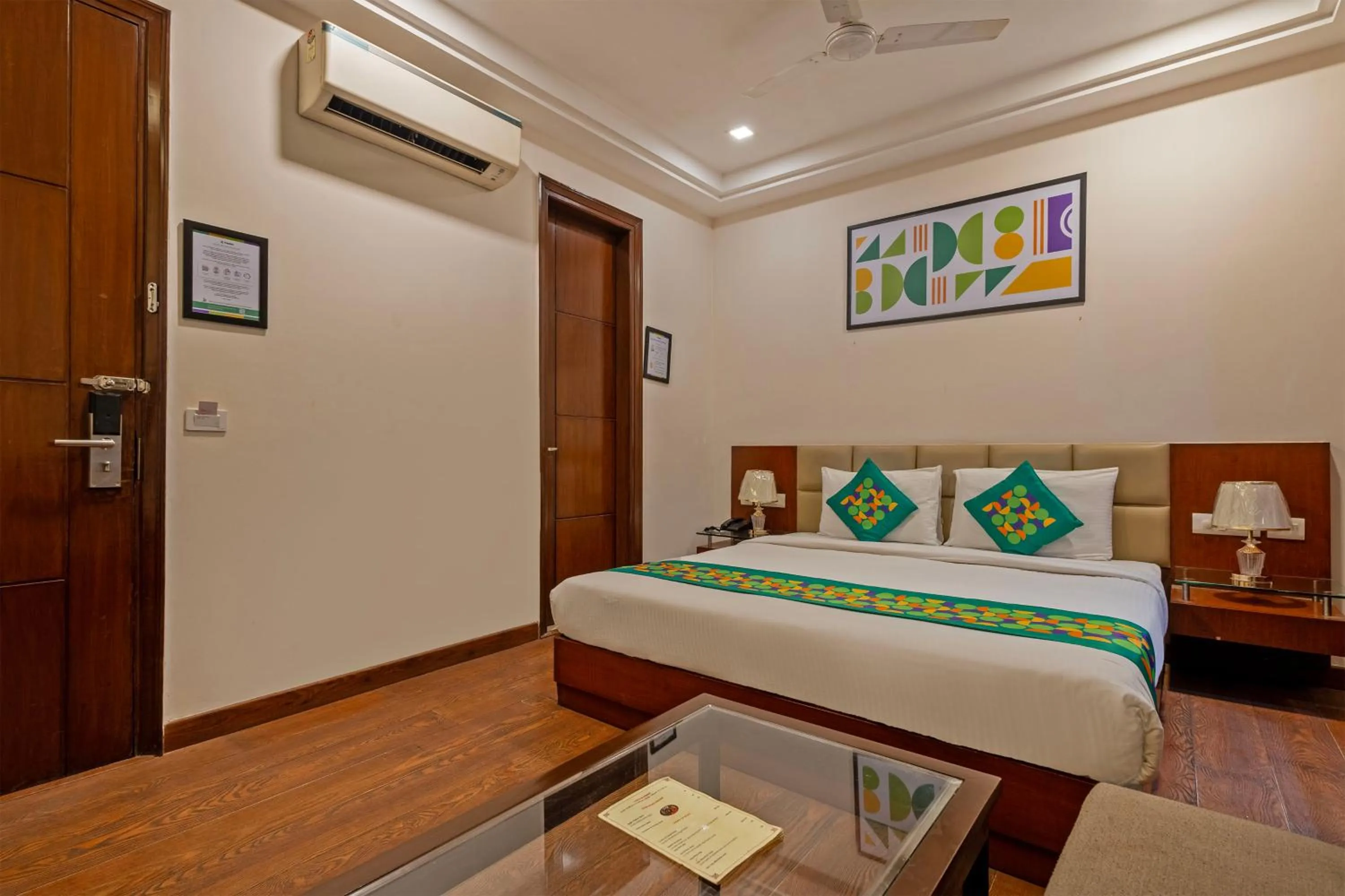 Bedroom, Bed in Treebo Royal Star