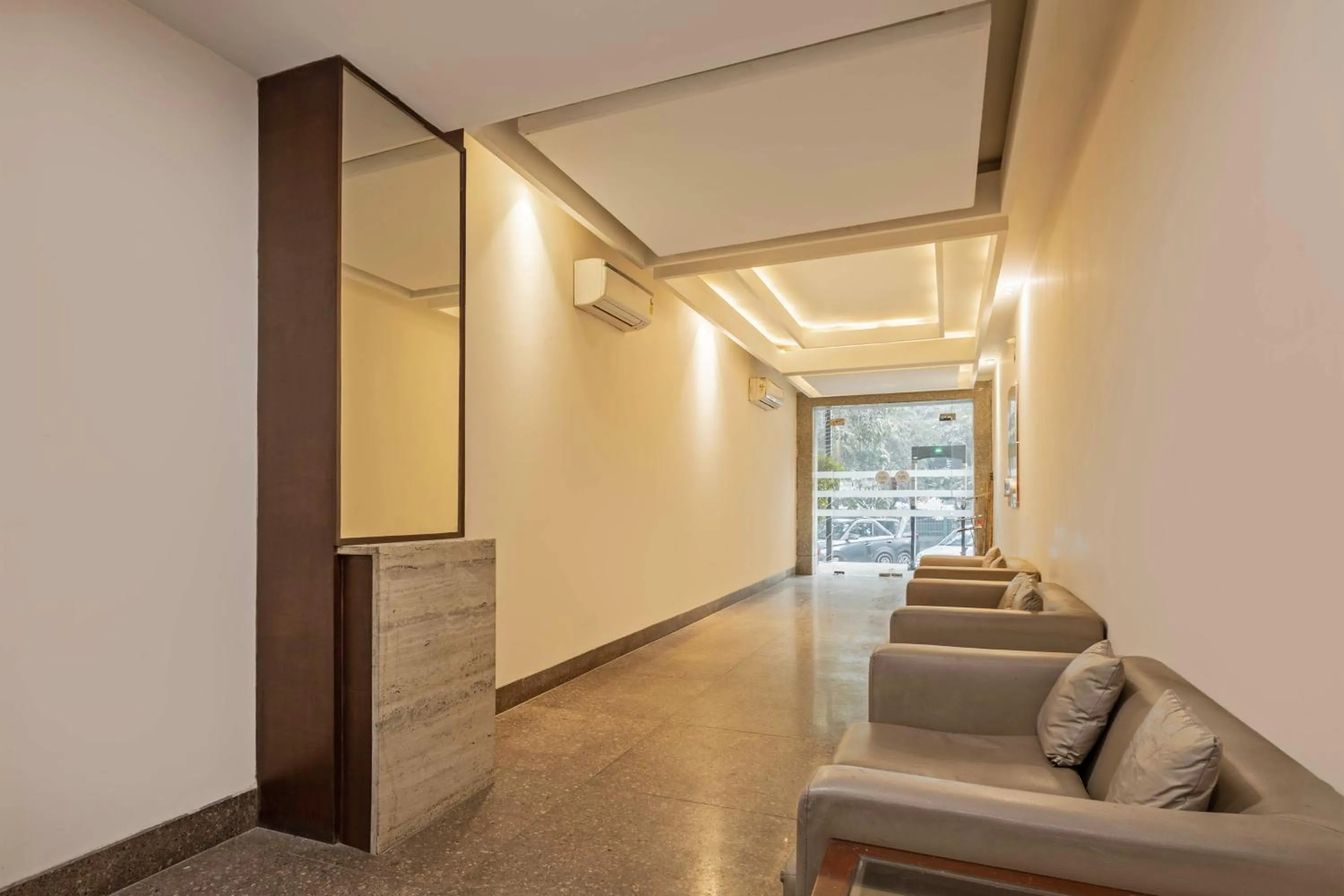 Seating area in Treebo Royal Star