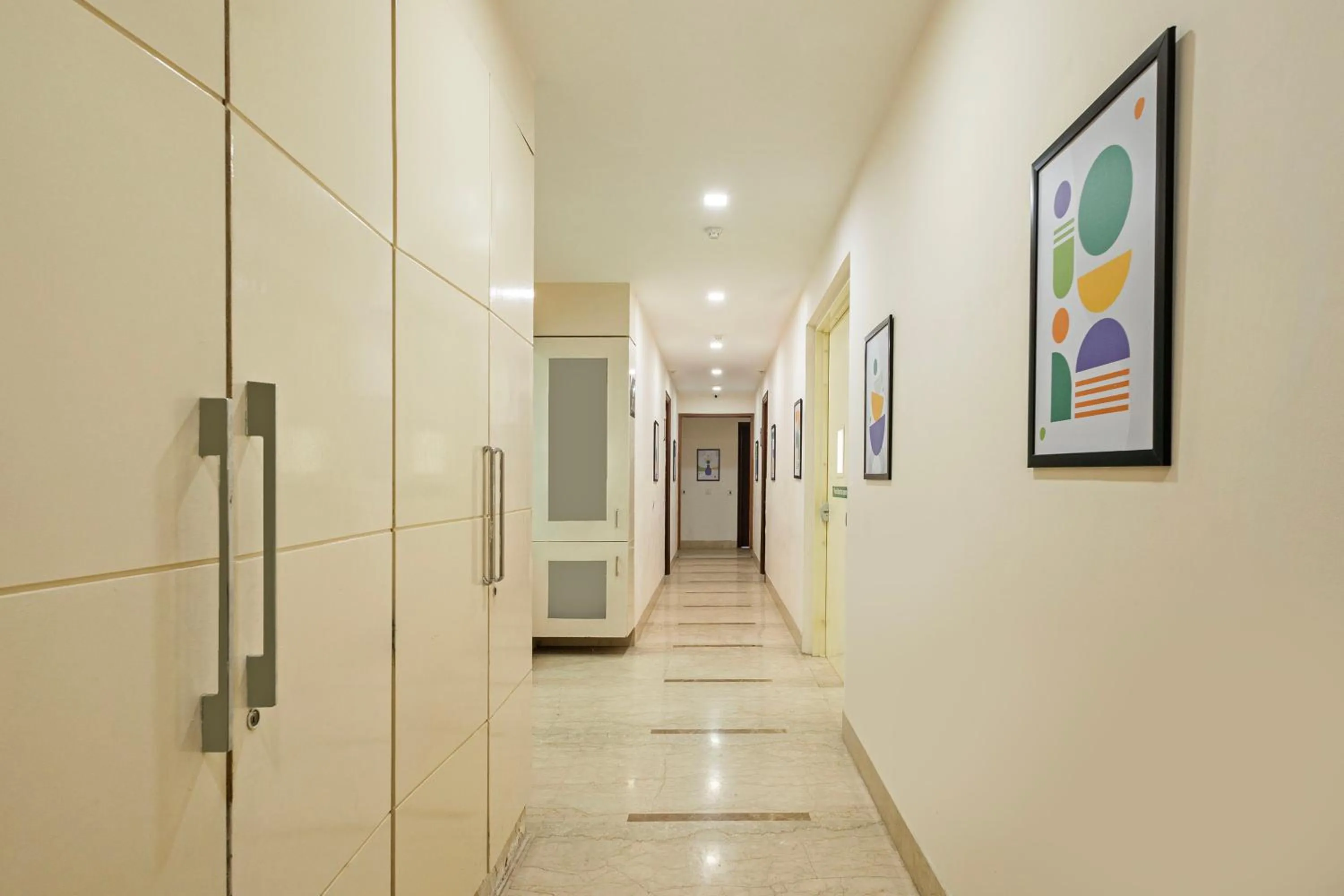 Lobby or reception in Treebo Royal Star