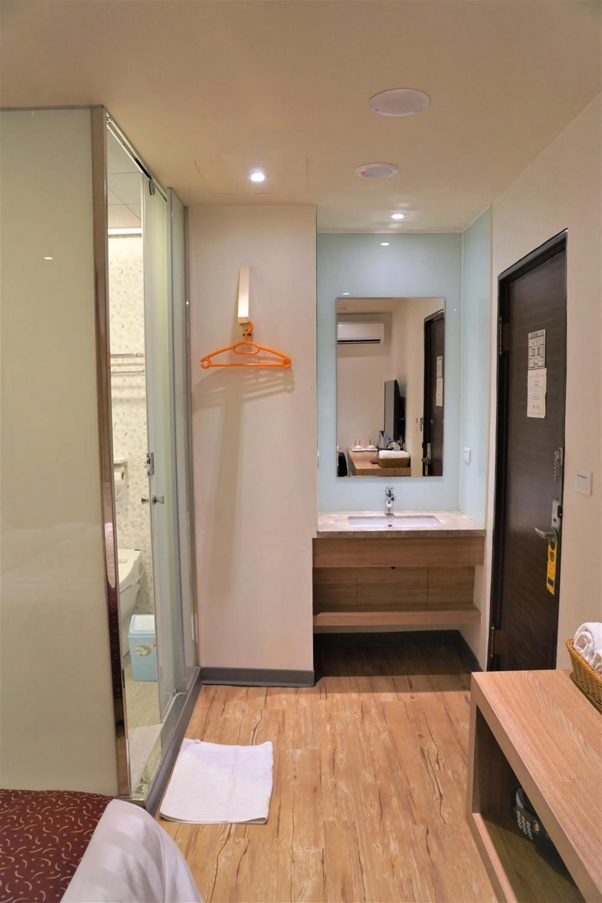 Bedroom, Bed in Dahshin Hotel