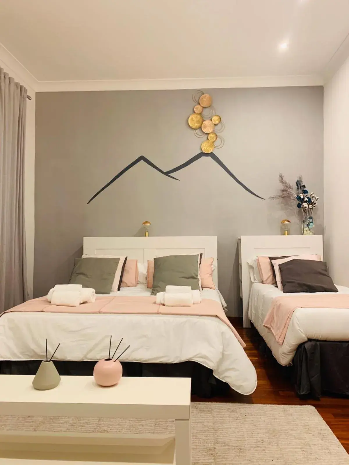 Triple Room with Balcony - single occupancy in Civico Vesuvio B&B Triple Room with Balcony - single occupancy in Civico Vesuvio B&B