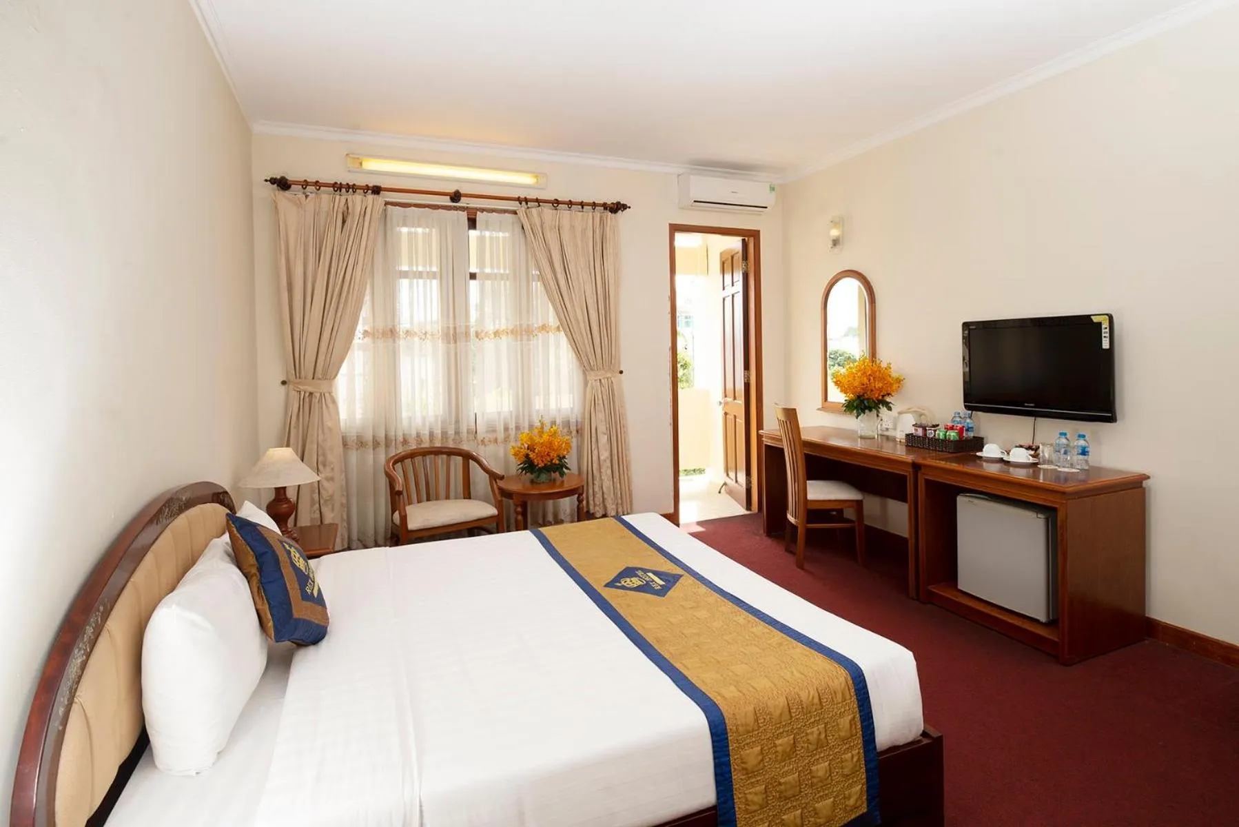 Bed in Rex Hotel Vung Tau