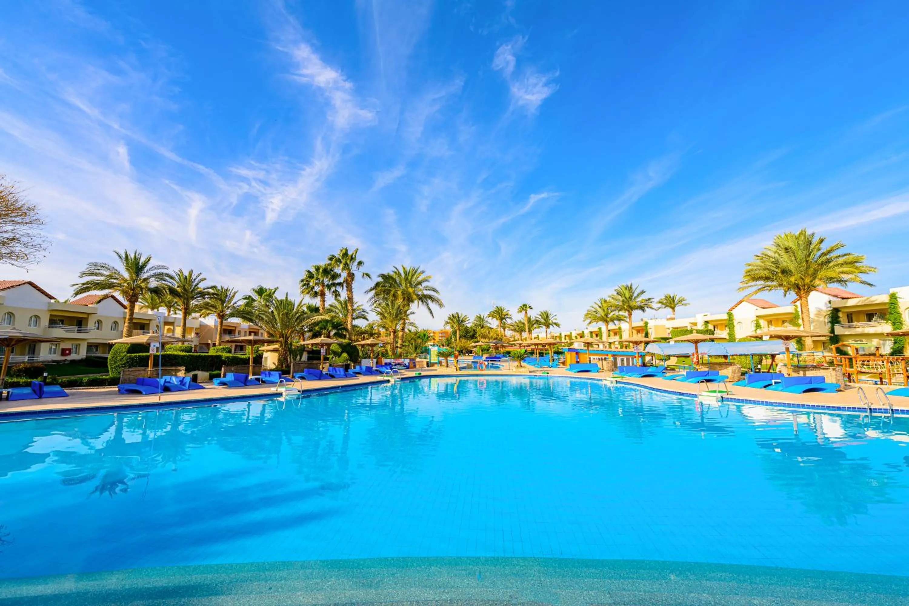 Day in Golden Beach Resort