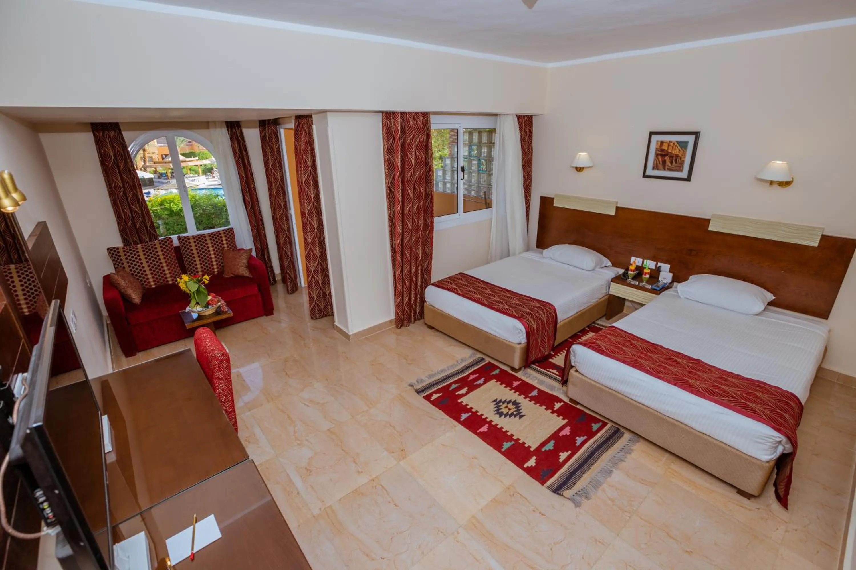 Photo of the whole room, Bed in Golden Beach Resort