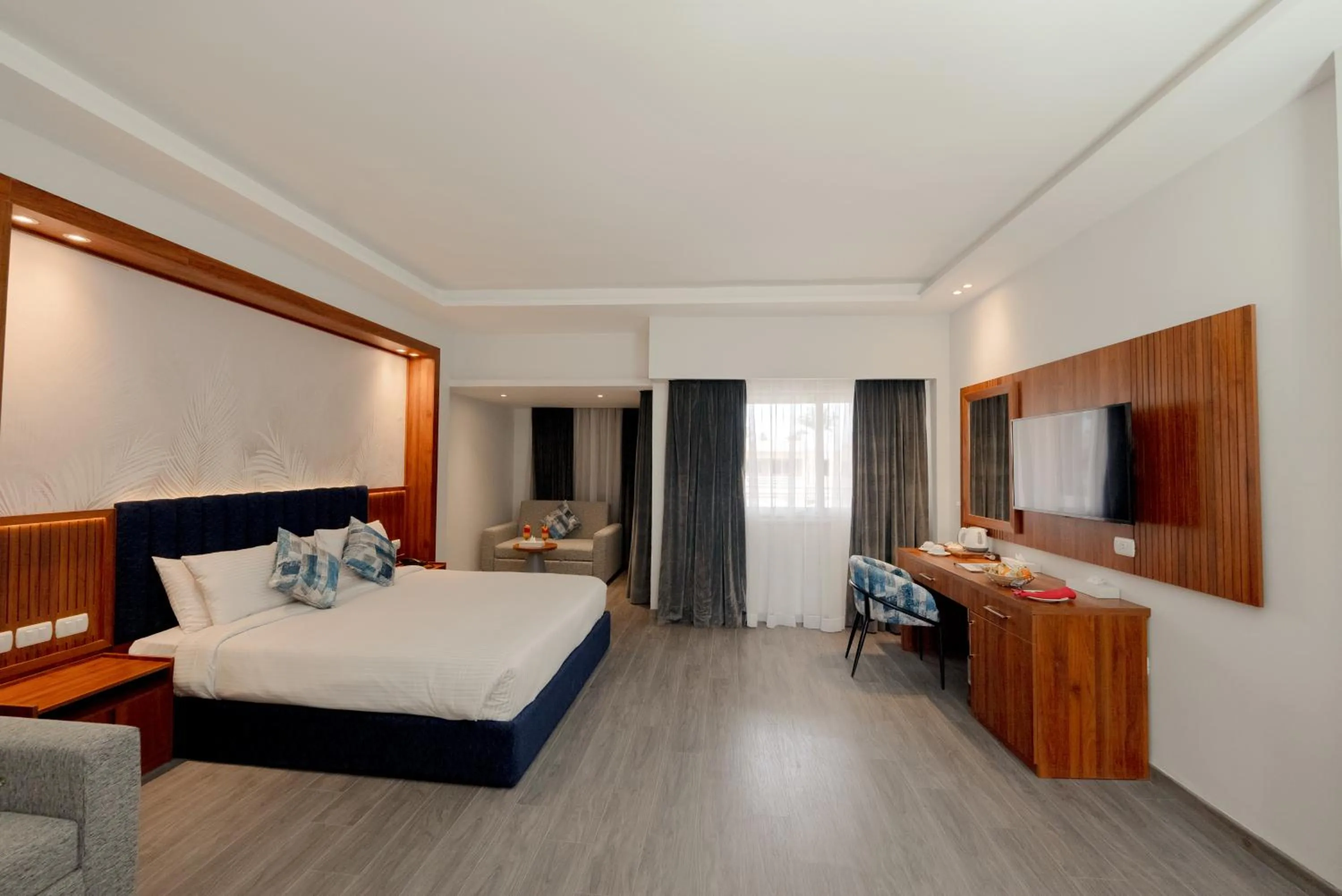 Photo of the whole room, Bed in Golden Beach Resort