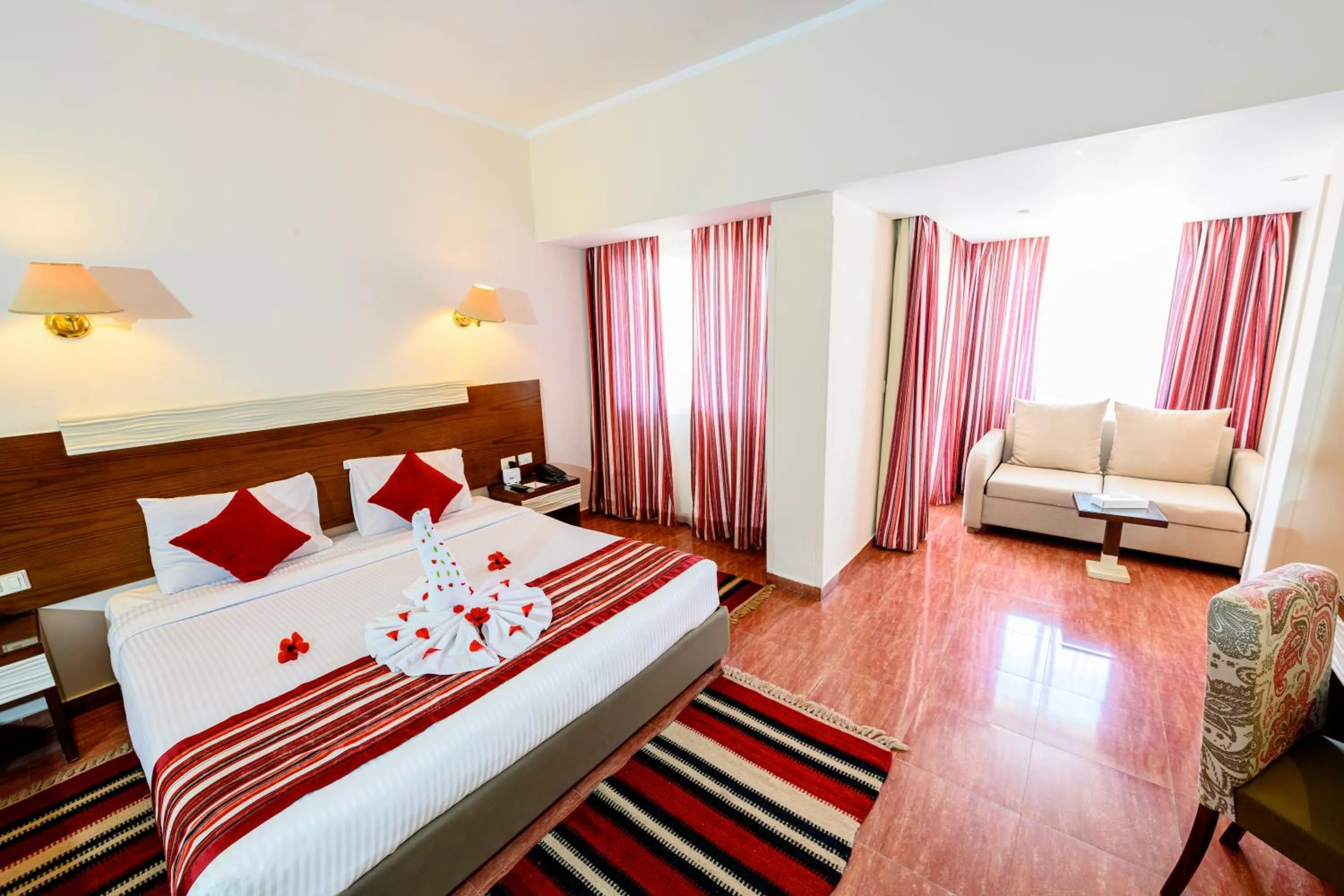 Photo of the whole room, Bed in Golden Beach Resort