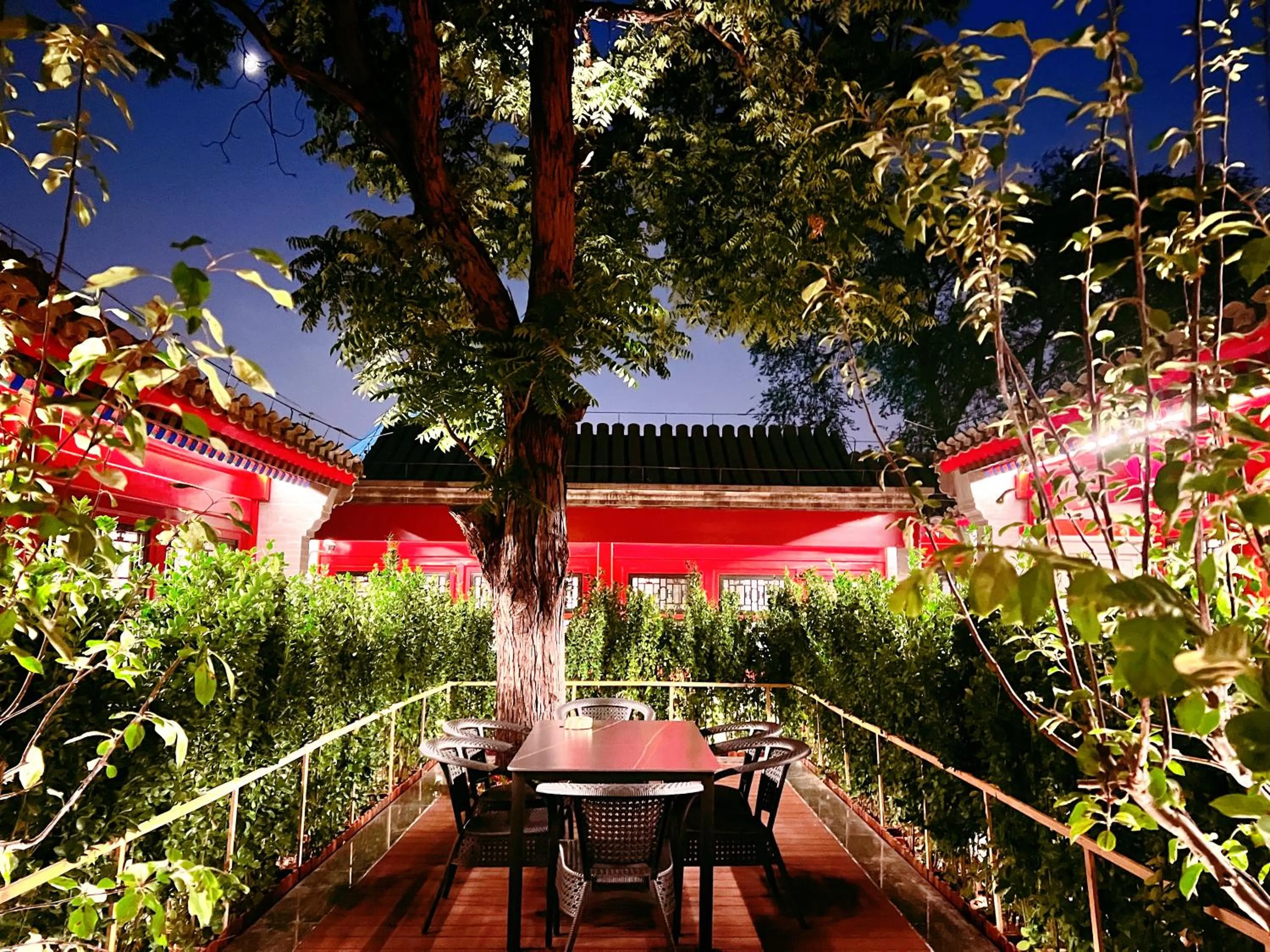 Patio in Jingshan Garden Hotel