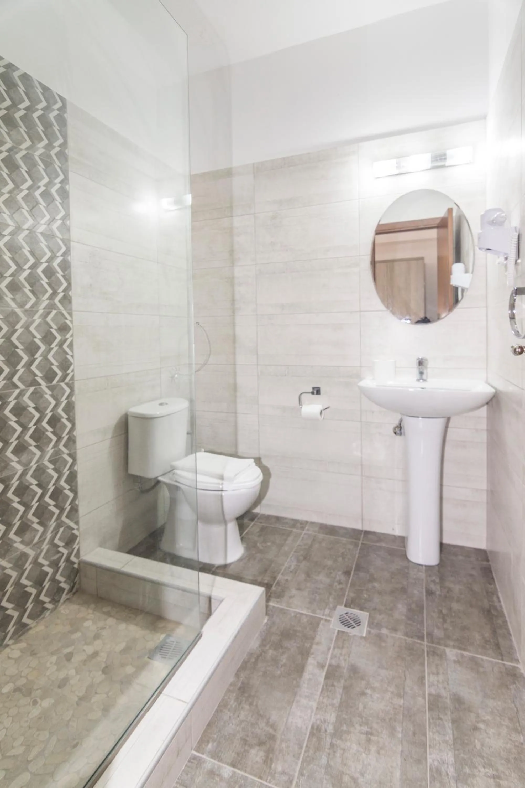 Bathroom in Tivoli Hotel