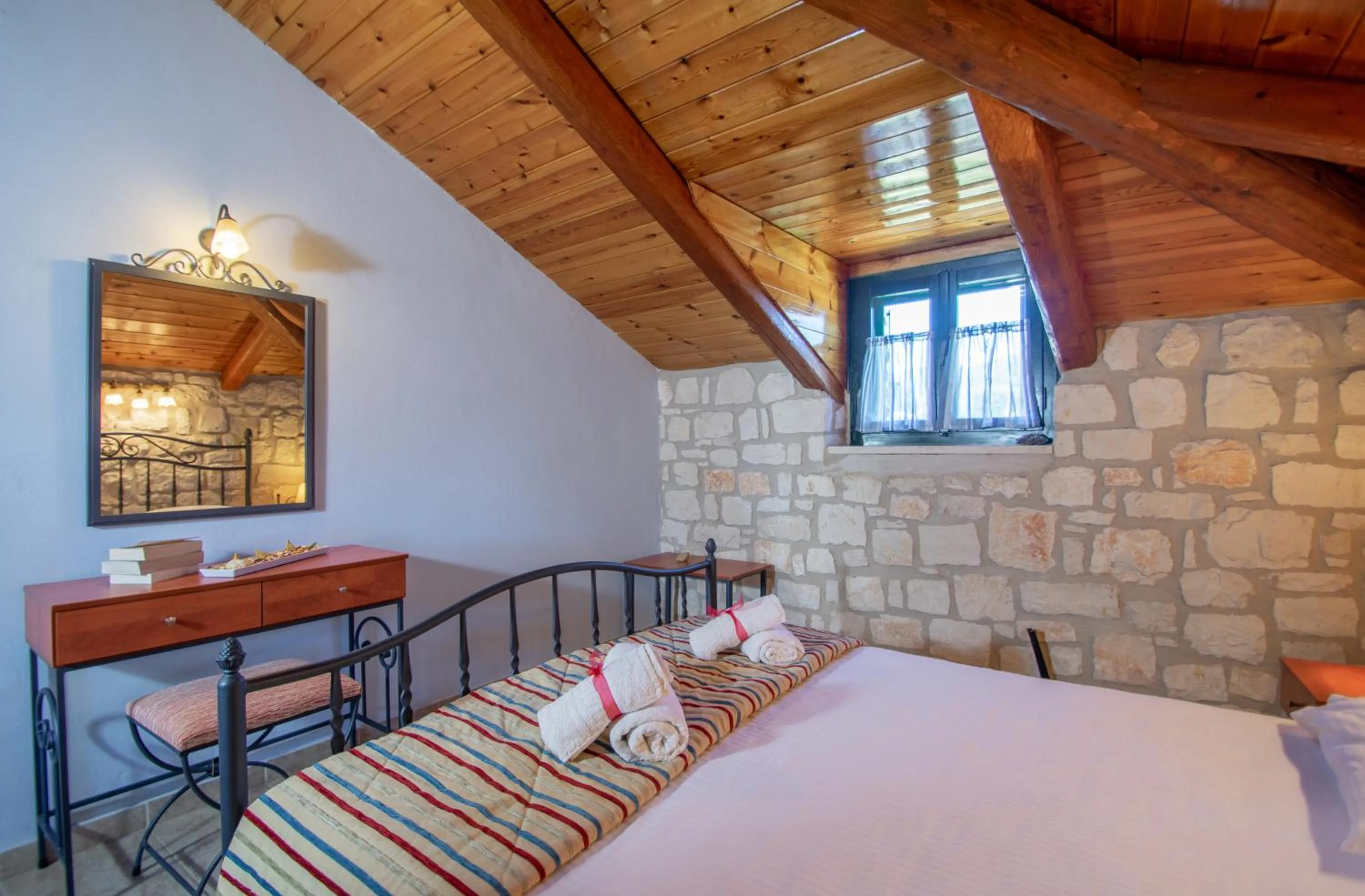 Photo of the whole room, Bed in Ammos Zante Villas