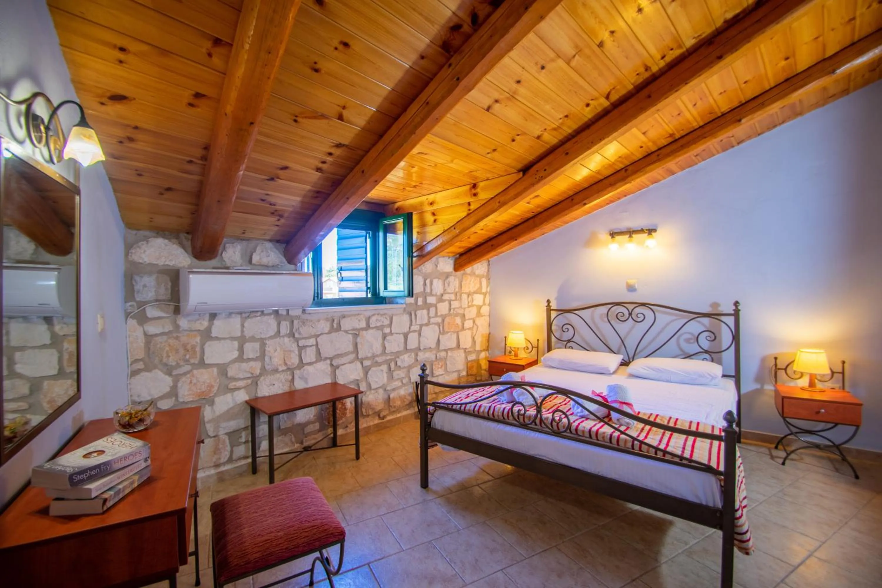Photo of the whole room, Bed in Ammos Zante Villas