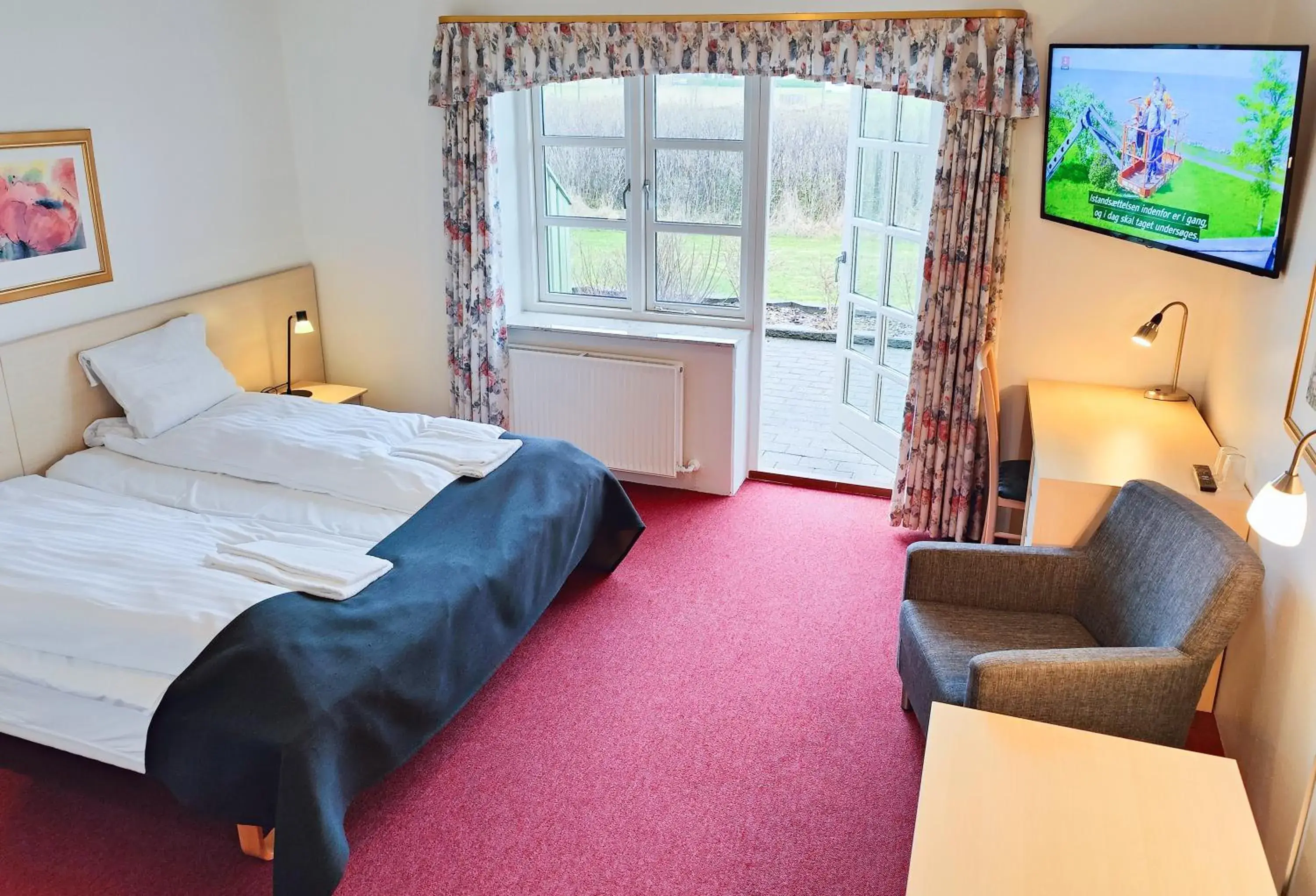 Superior Double or Twin Room - single occupancy in Rønnes Hotel Superior Double or Twin Room - single occupancy in Rønnes Hotel