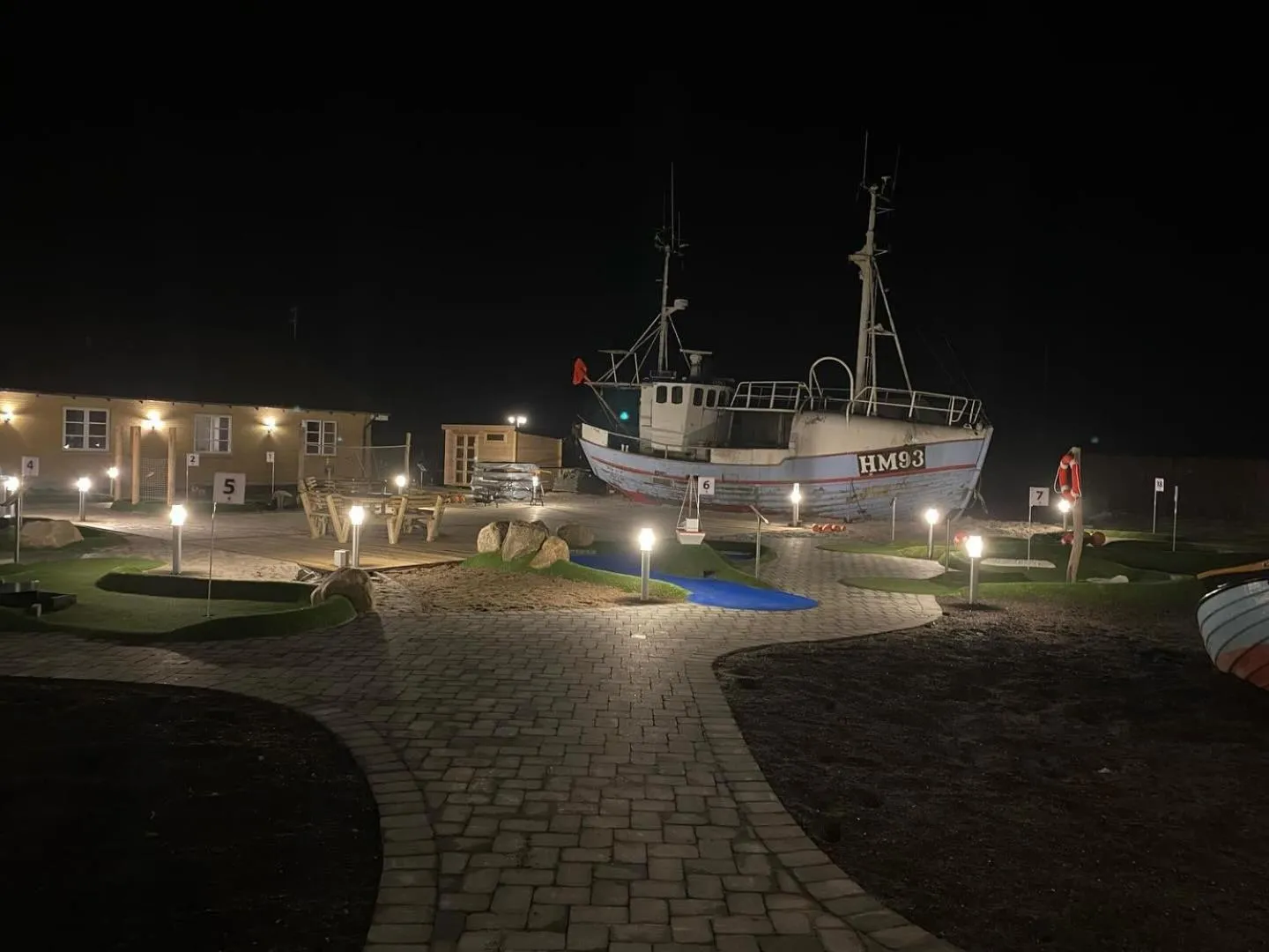 Minigolf in Rønnes Hotel