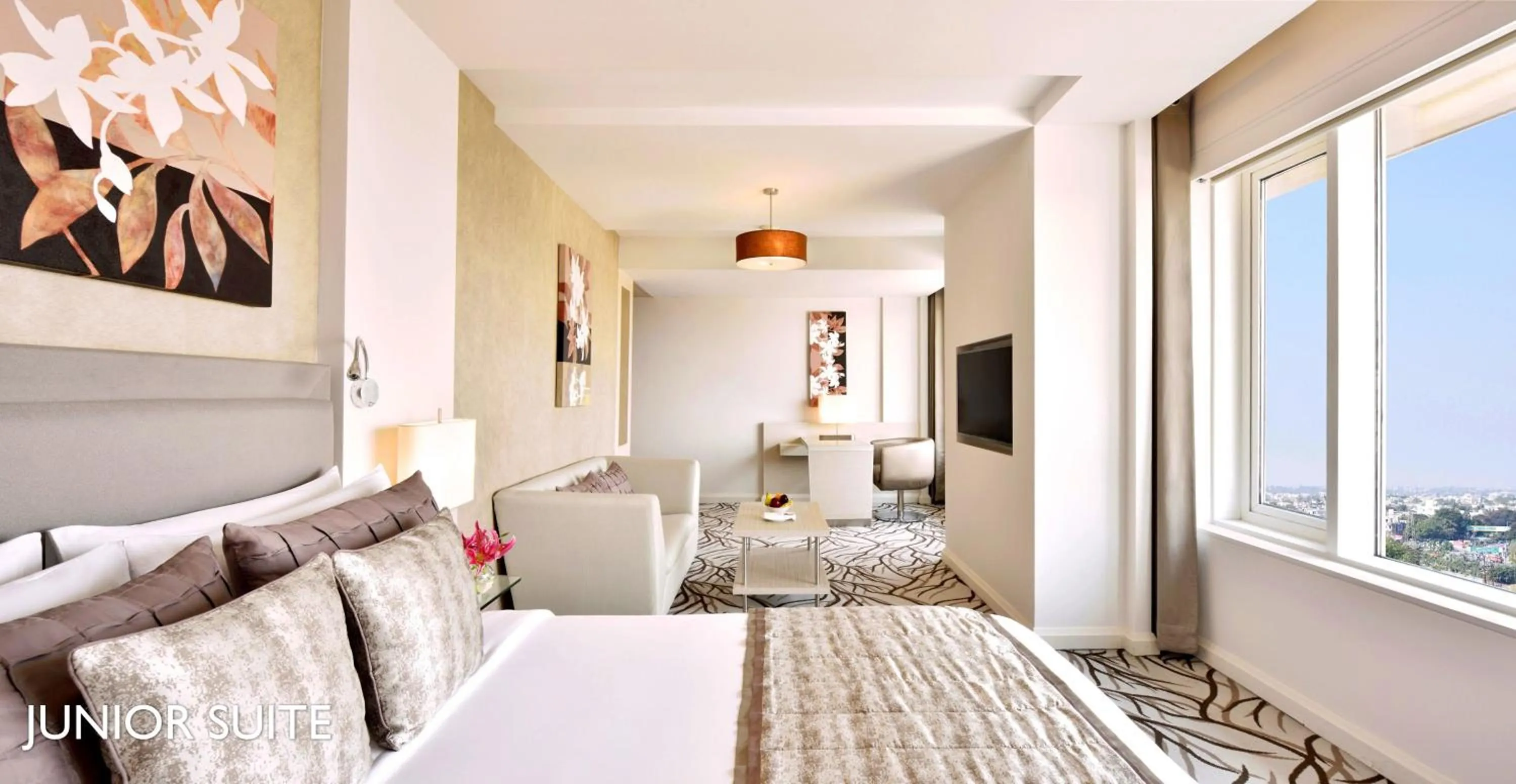 Photo of the whole room, Bed in Radisson Blu Bengaluru Outer Ring Road