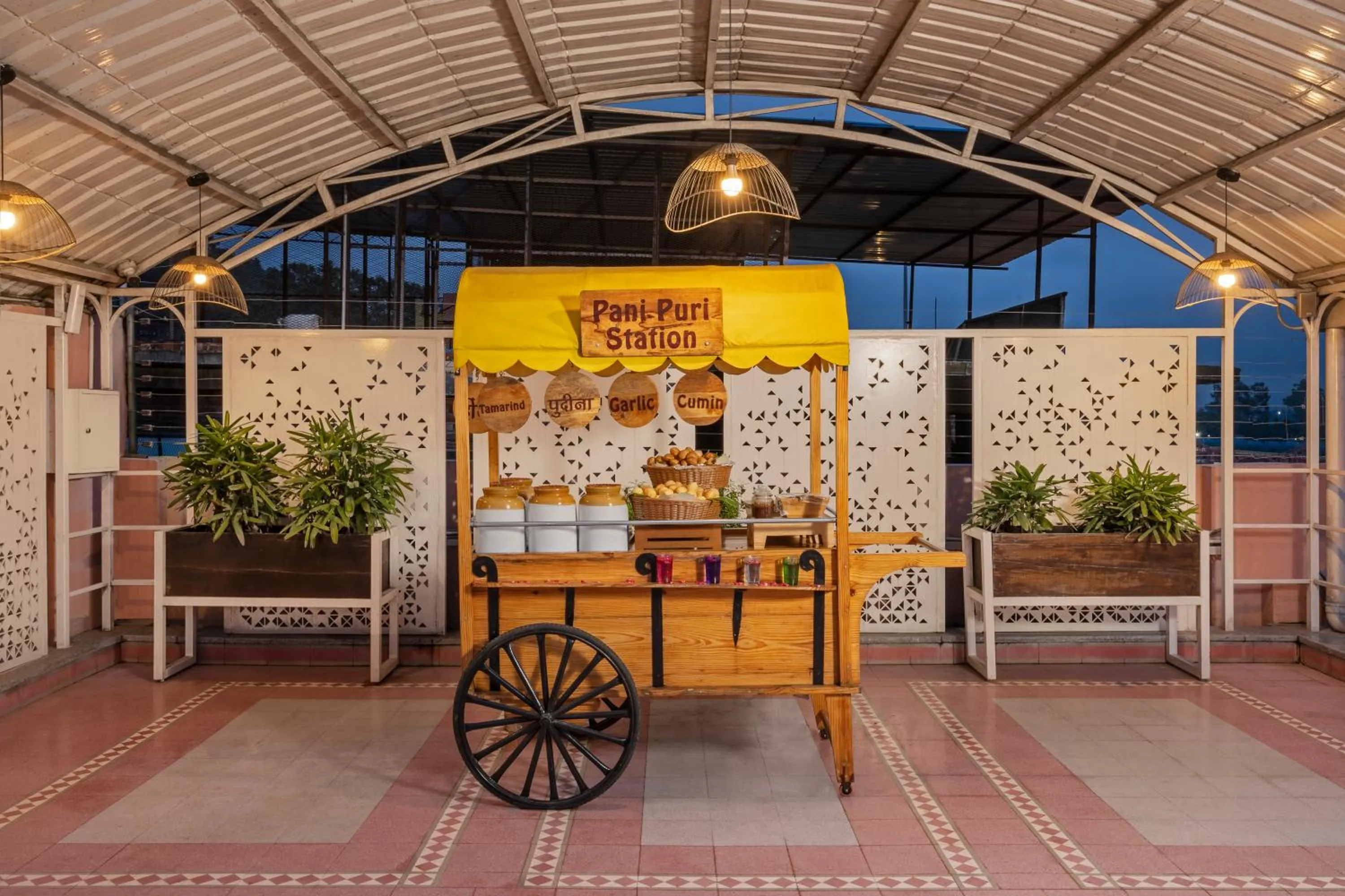 Restaurant/places to eat in Ganga Lahari by Leisure Hotels