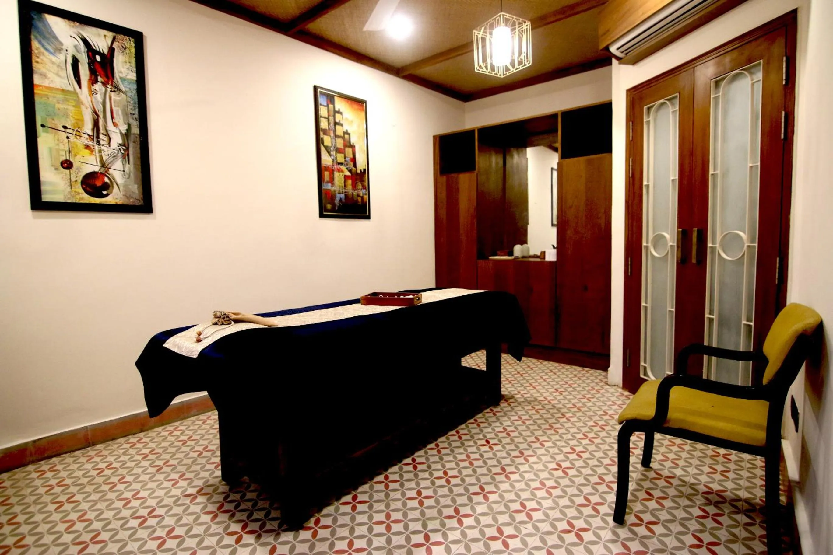 Spa and wellness centre/facilities in Ganga Lahari by Leisure Hotels