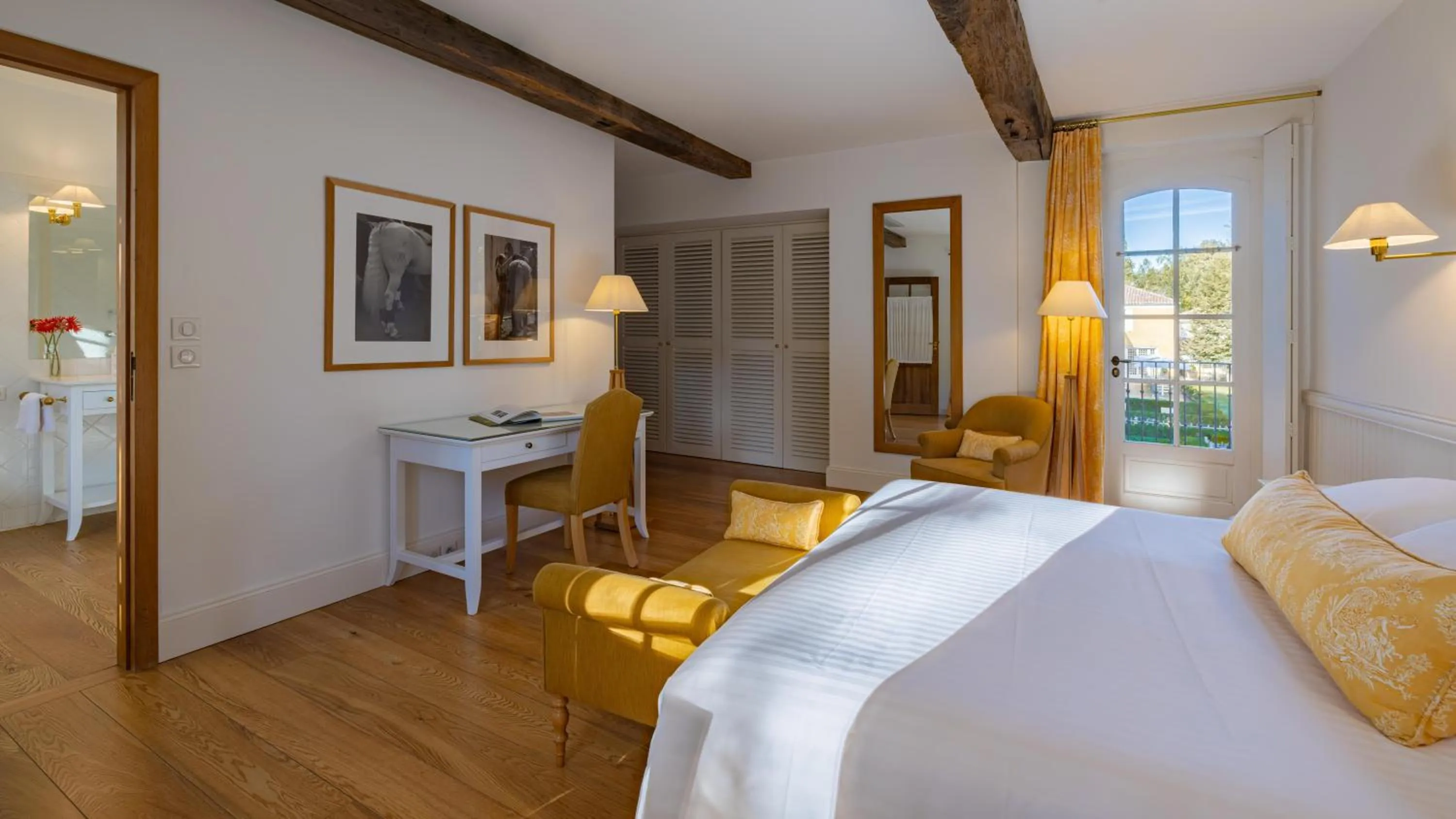 Photo of the whole room, Bed in La Bastide en Gascogne