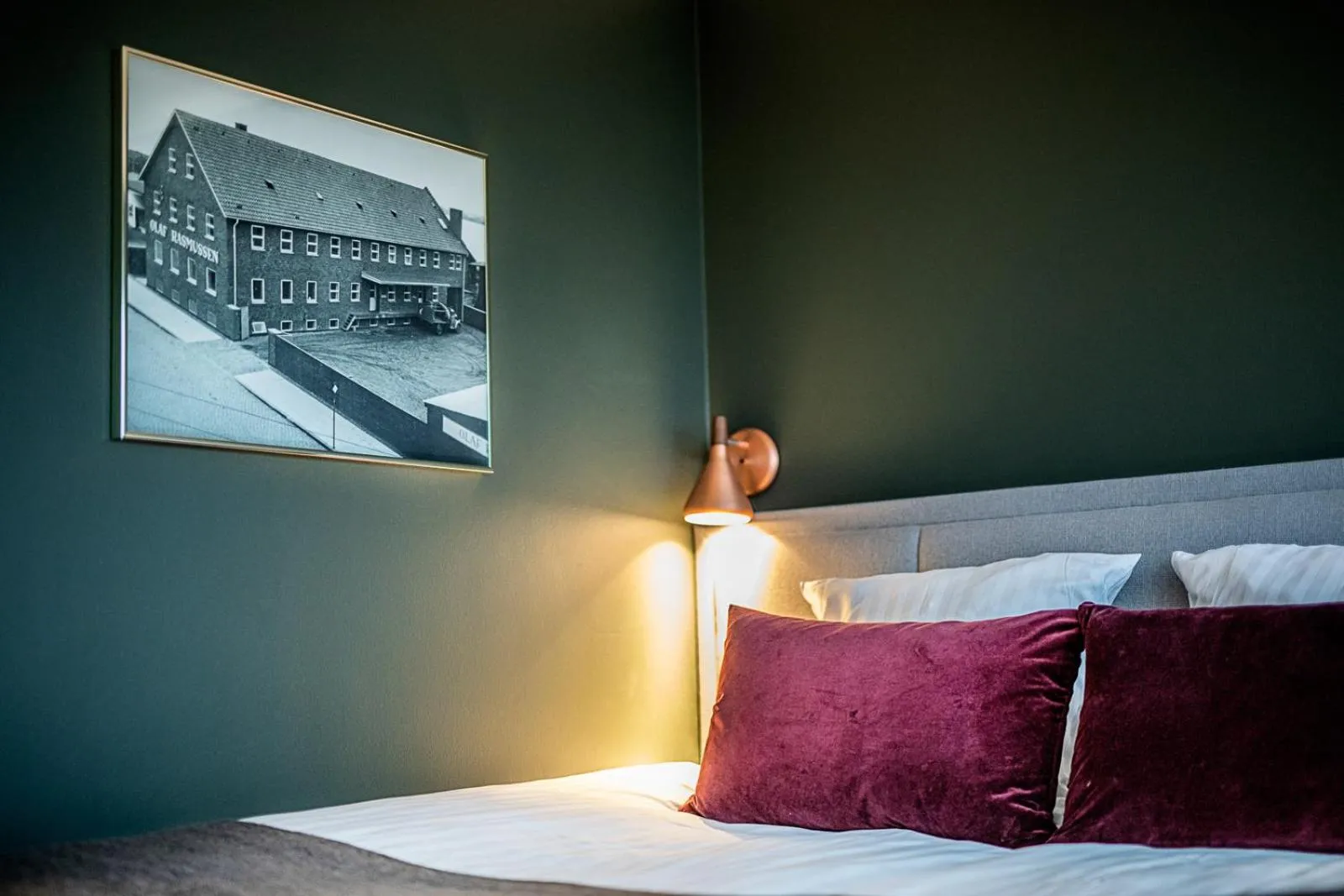 Bed in Hotel Sidesporet