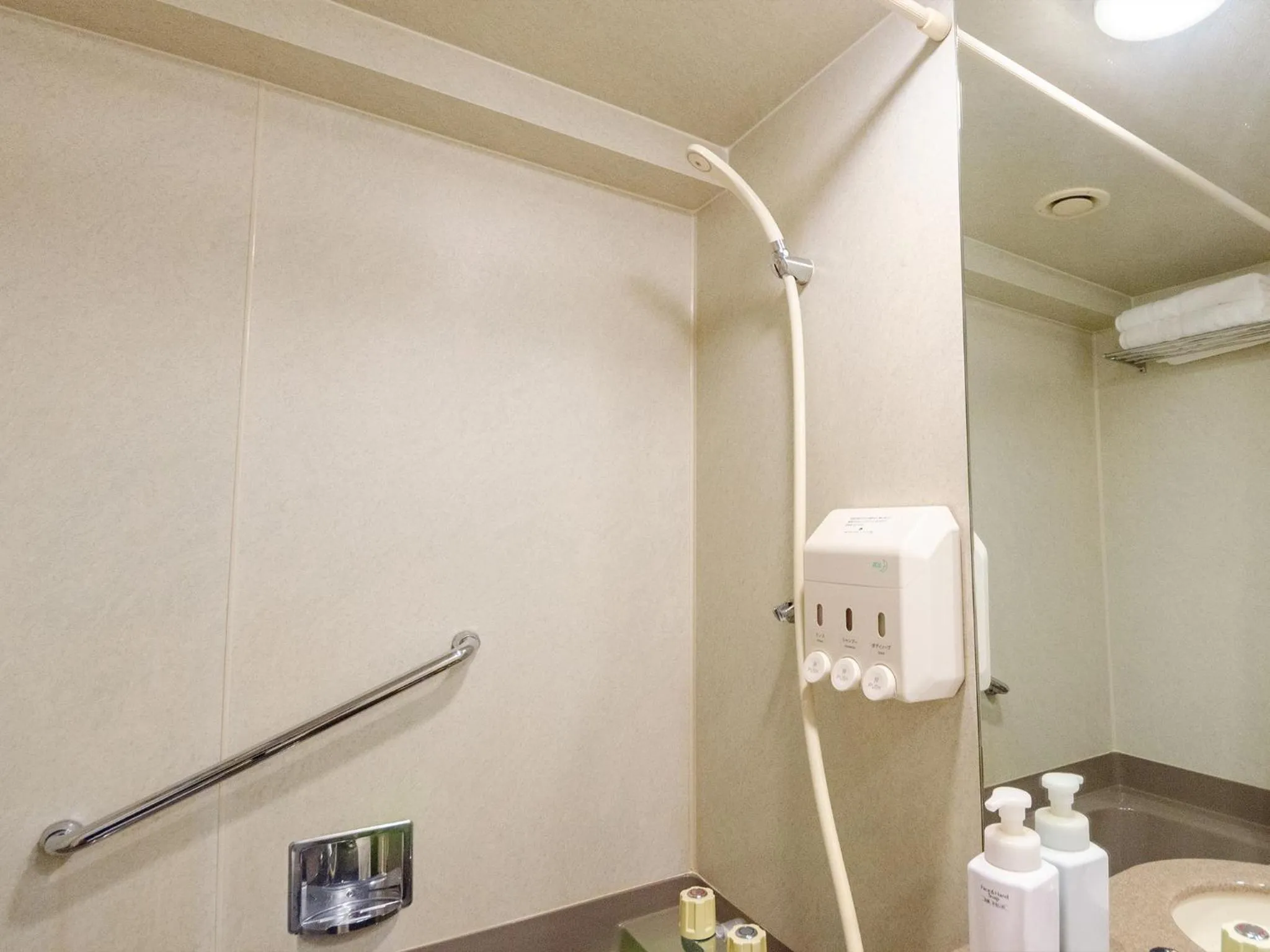 Bathroom in Hotel Pearl City Kobe