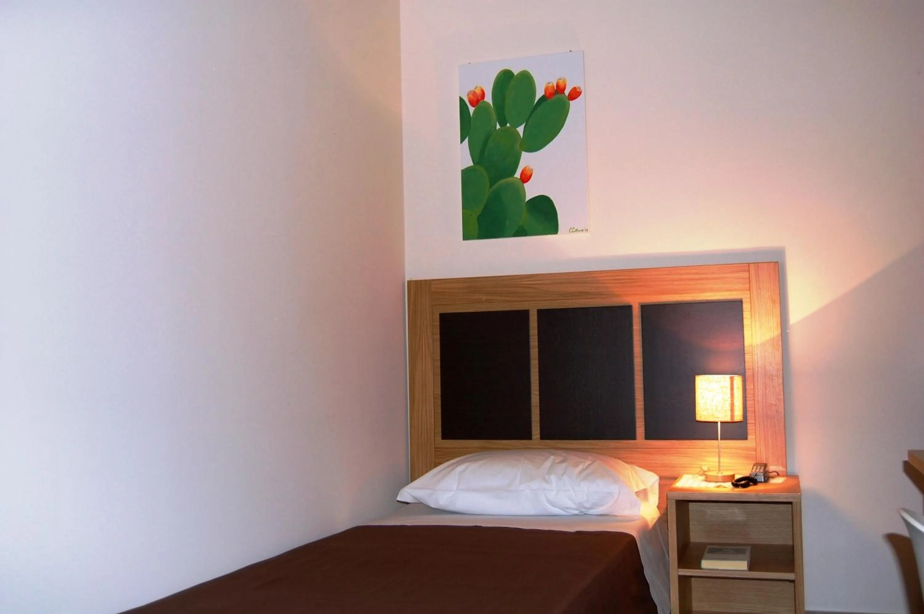 Decorative detail, Bed in Terre Iblee Resort