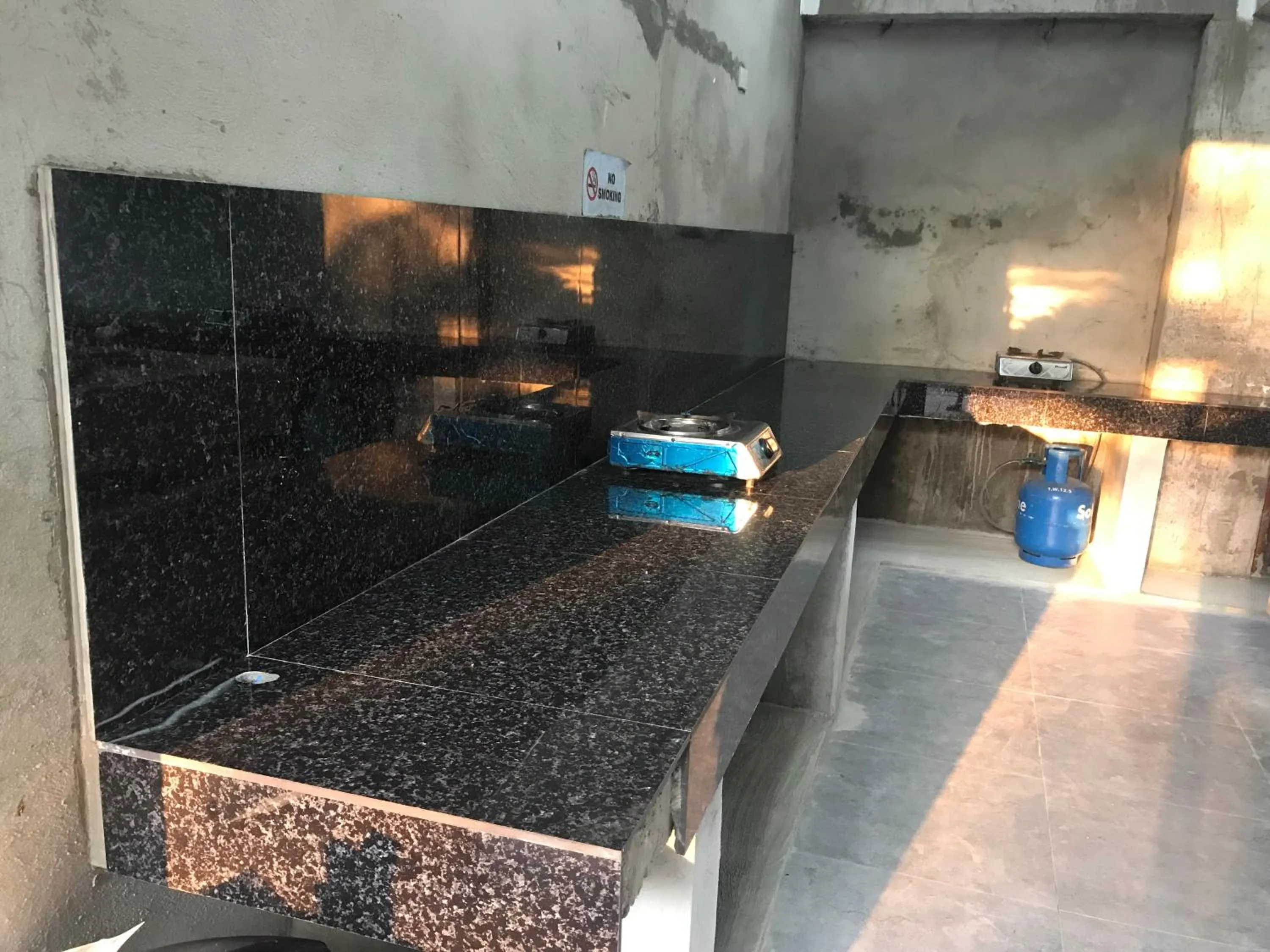 Seabreeze Beach Lodge