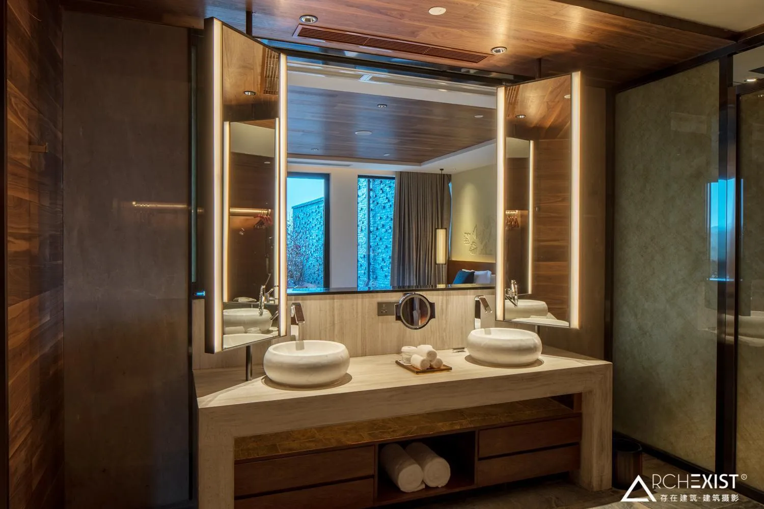 Jinshuo Holiday Hotel