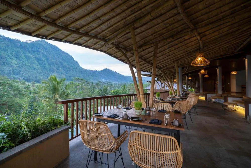 Restaurant/places to eat in Wapa di Ume Sidemen