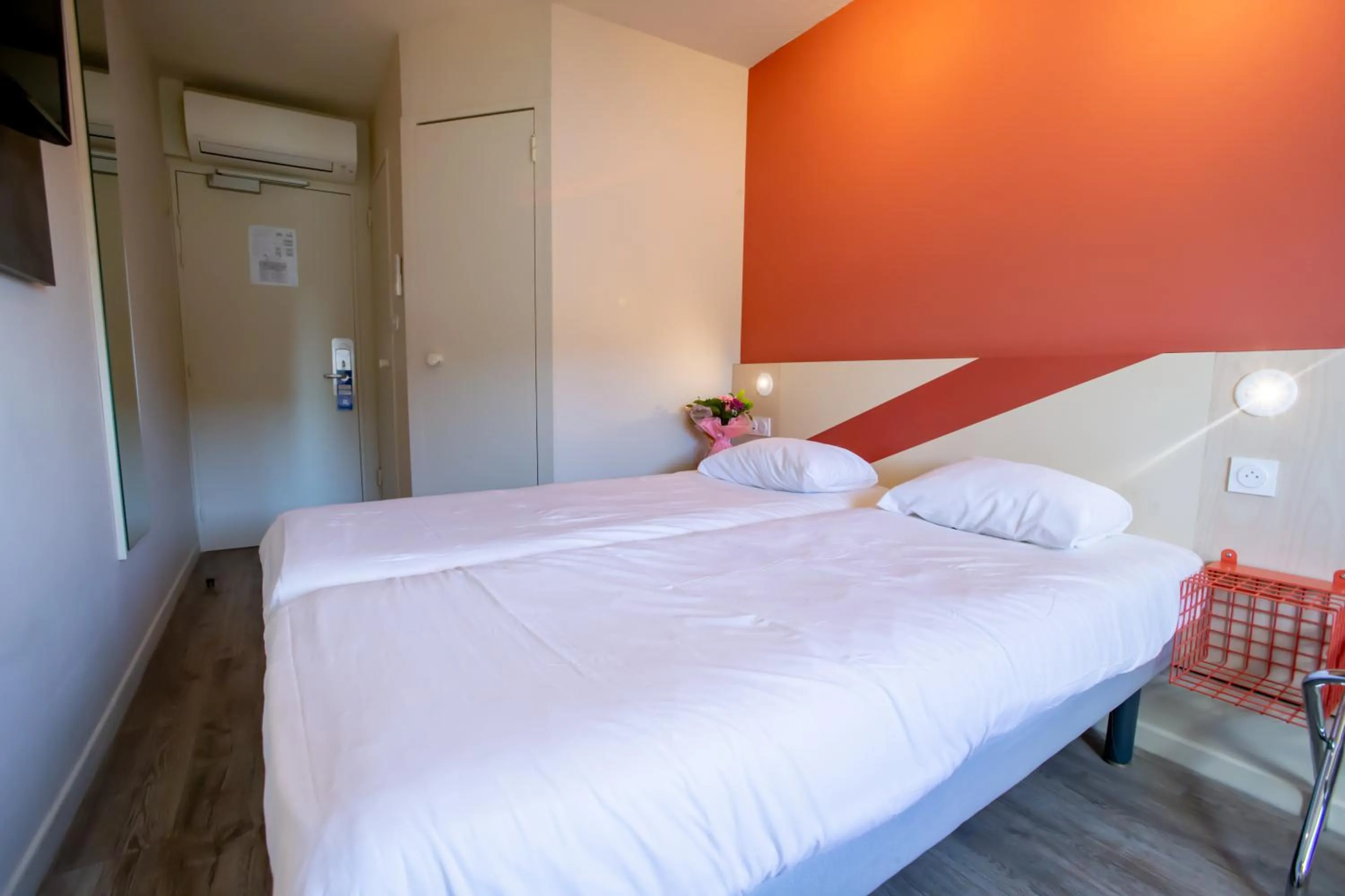 Bedroom, Bed in ibis budget Haguenau Strasbourg Nord