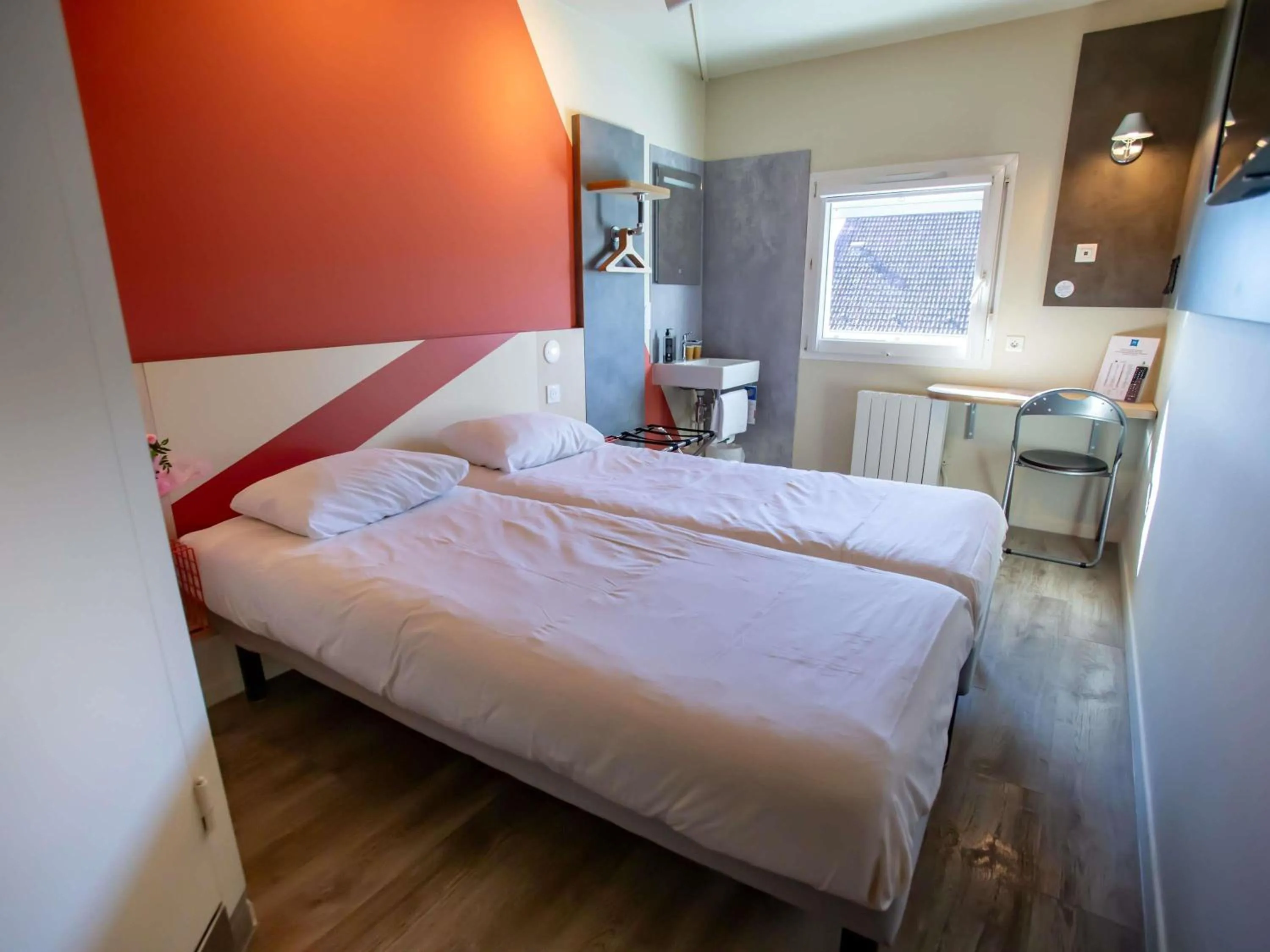 Bedroom, Bed in ibis budget Haguenau Strasbourg Nord