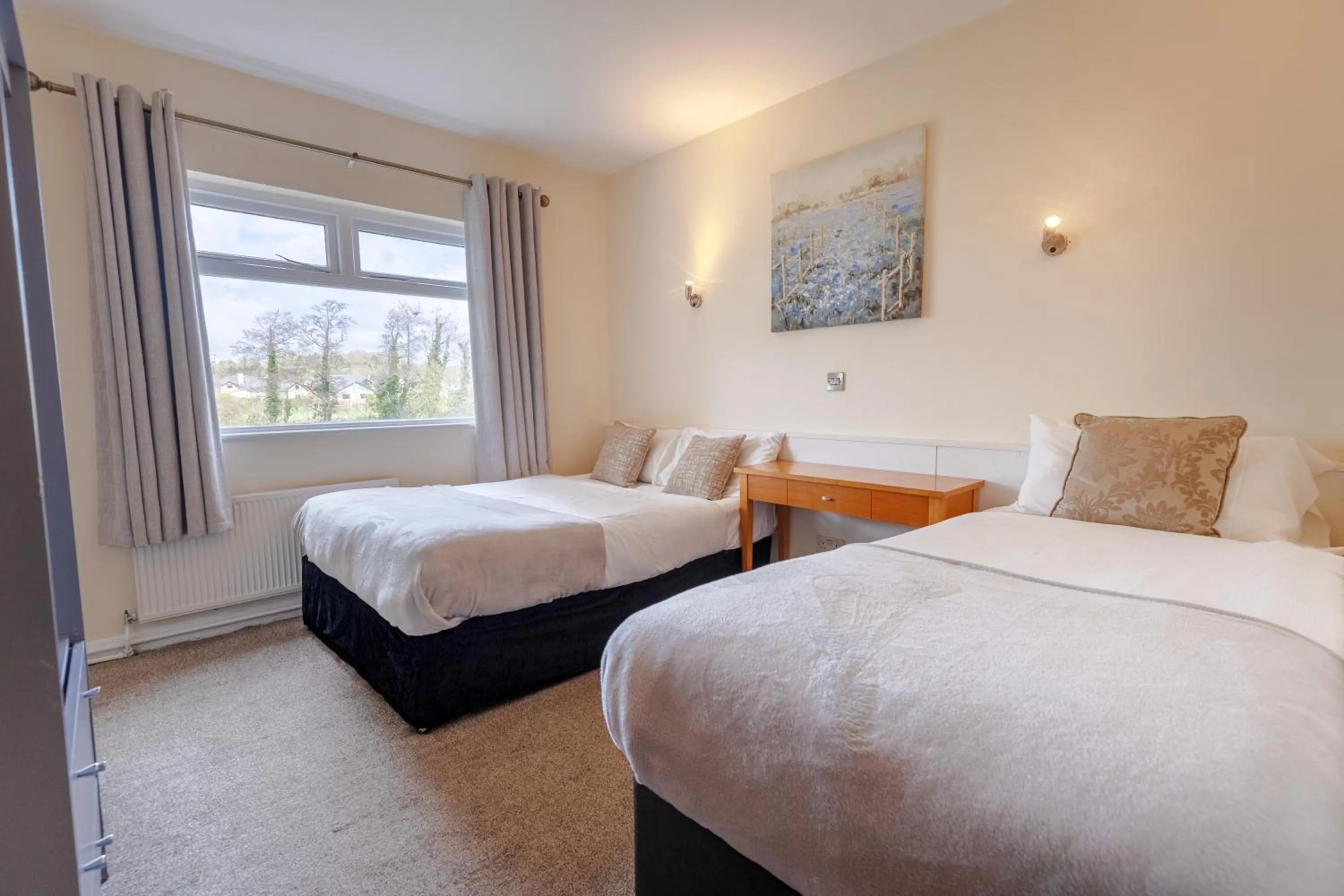 Bed in Killarney View House B&B