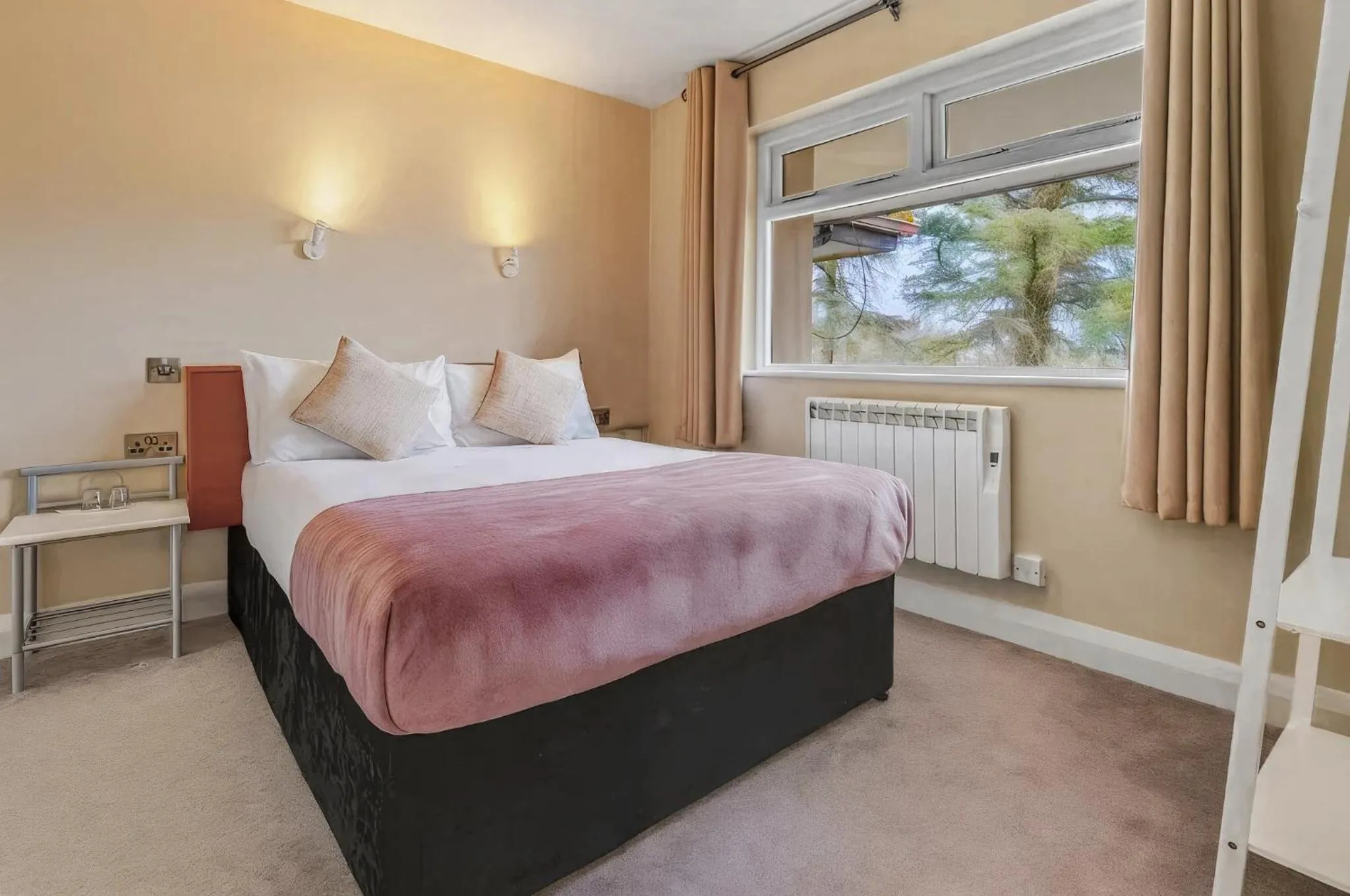 Bed in Killarney View House B&B