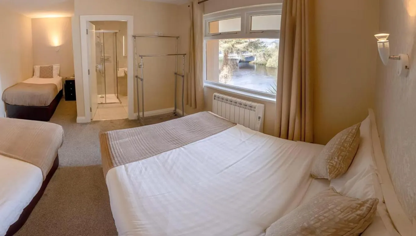 Bed in Killarney View House B&B