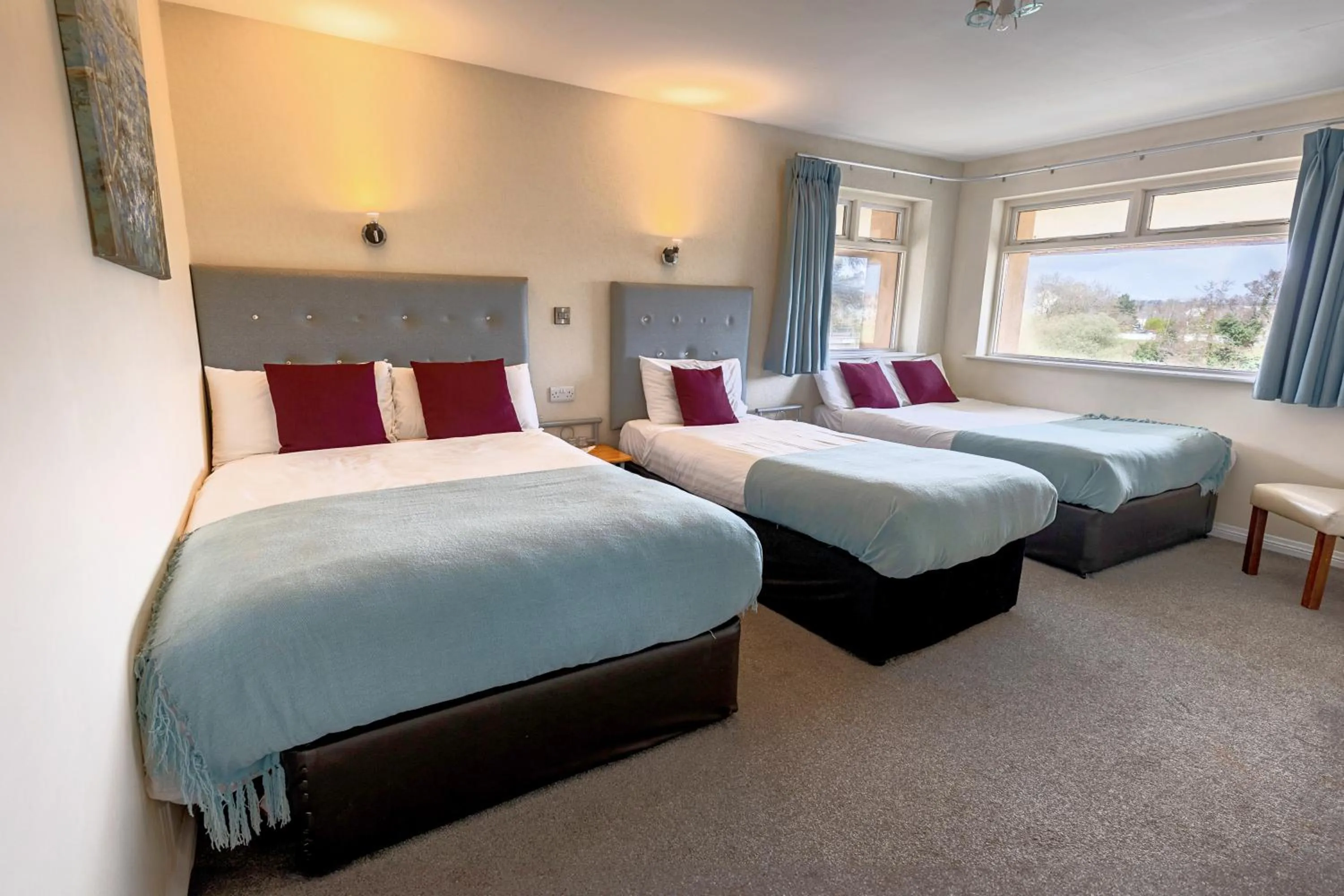 Photo of the whole room, Bed in Killarney View House B&B