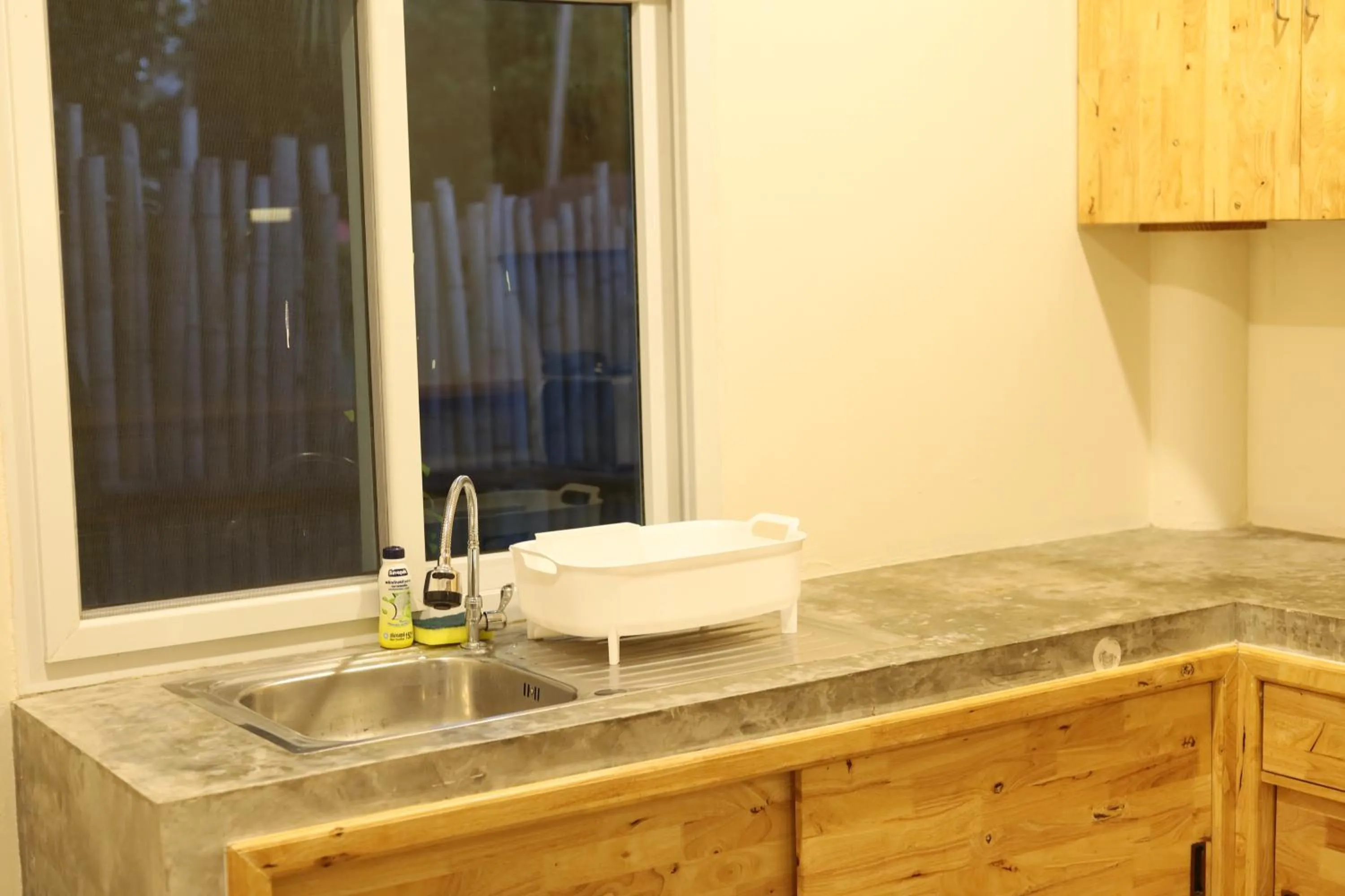 Kitchen or kitchenette in Shanti Boutique Hotel