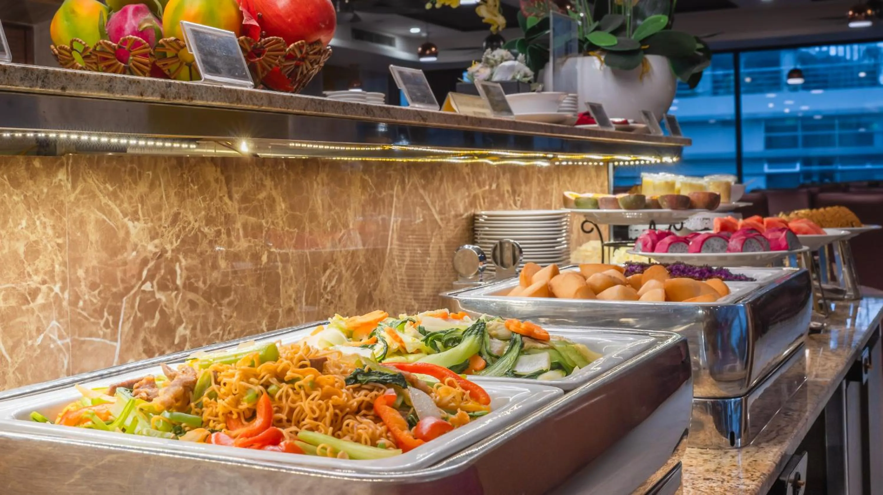 Restaurant/places to eat in V Hotel Nha Trang