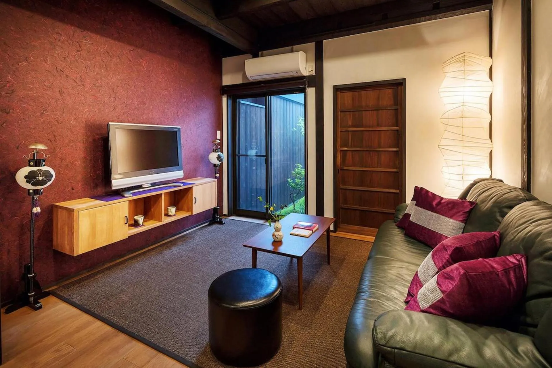 Living room in Nijo sikibu an