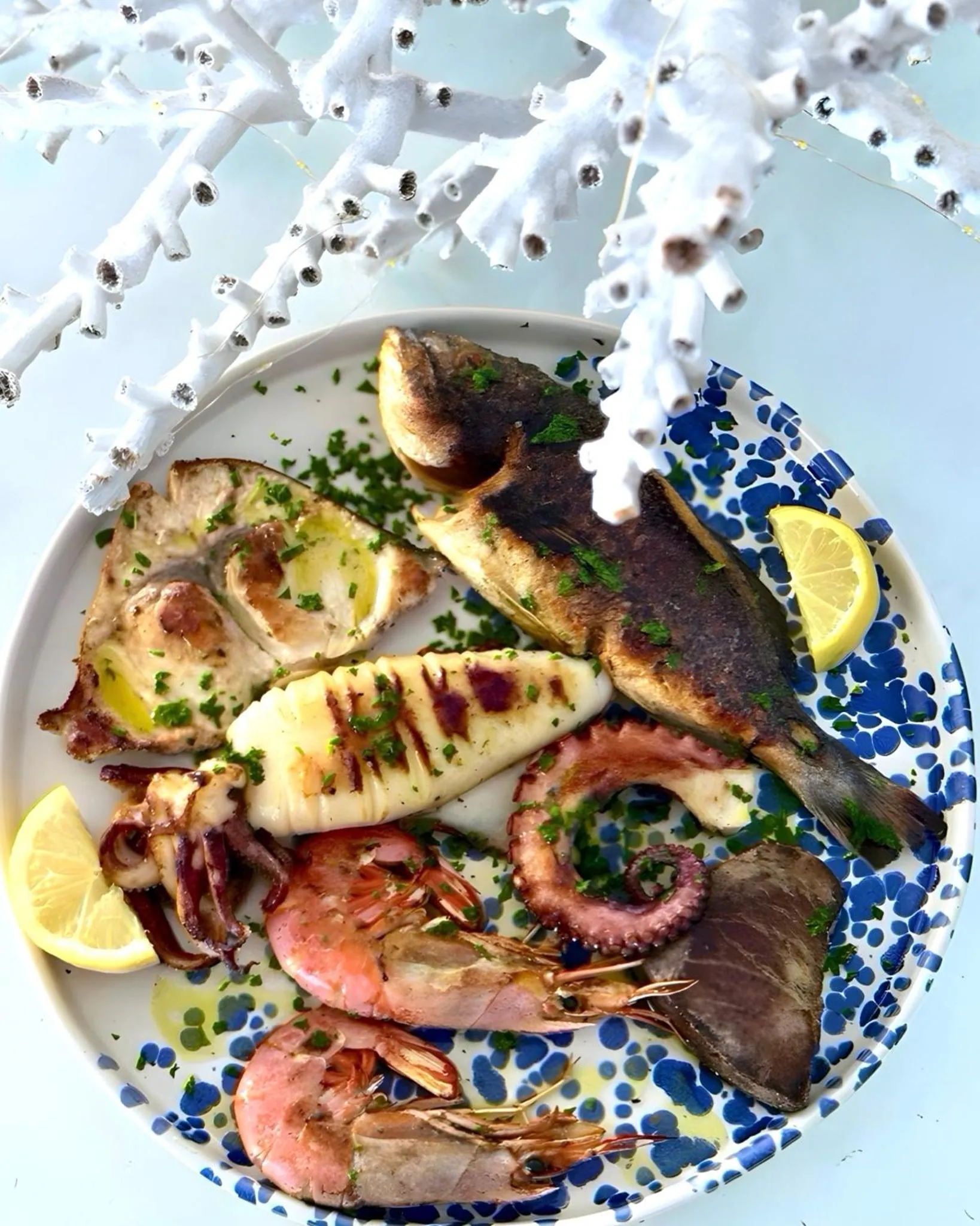 Food and drinks in Hotel Jonic