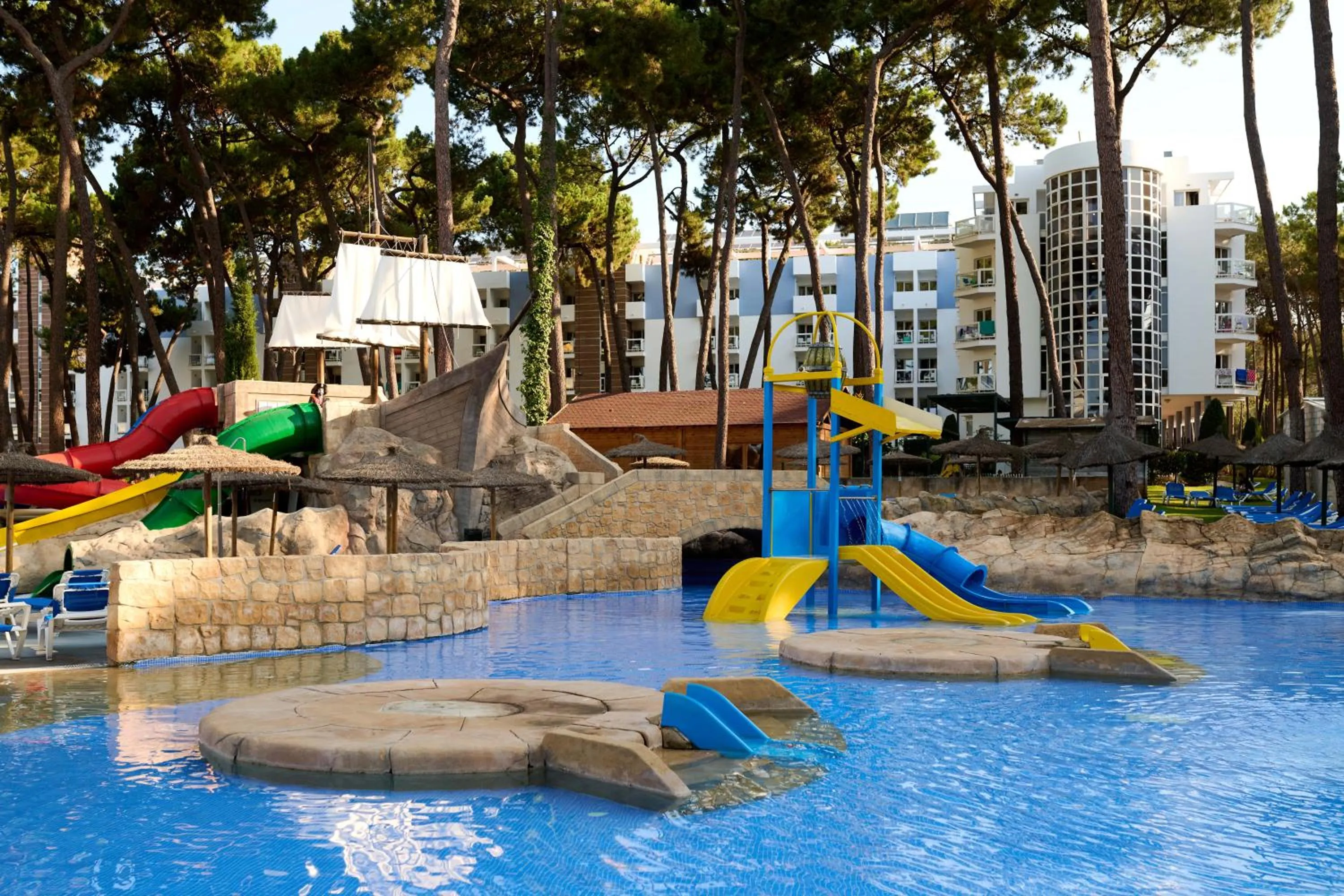 Aqua park in AluaSun Marbella Park