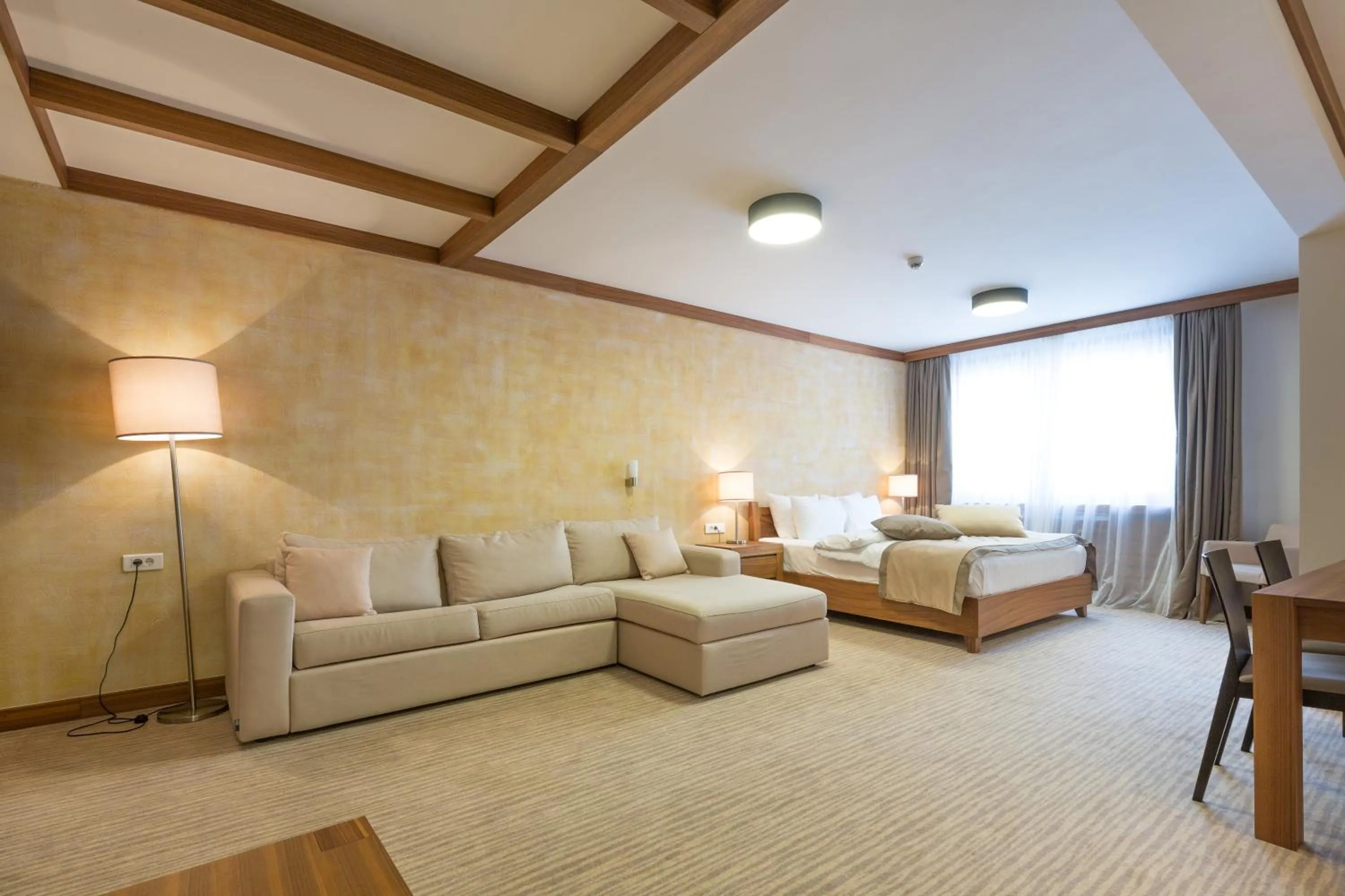 Living room, Bed in Aparthotel Vucko