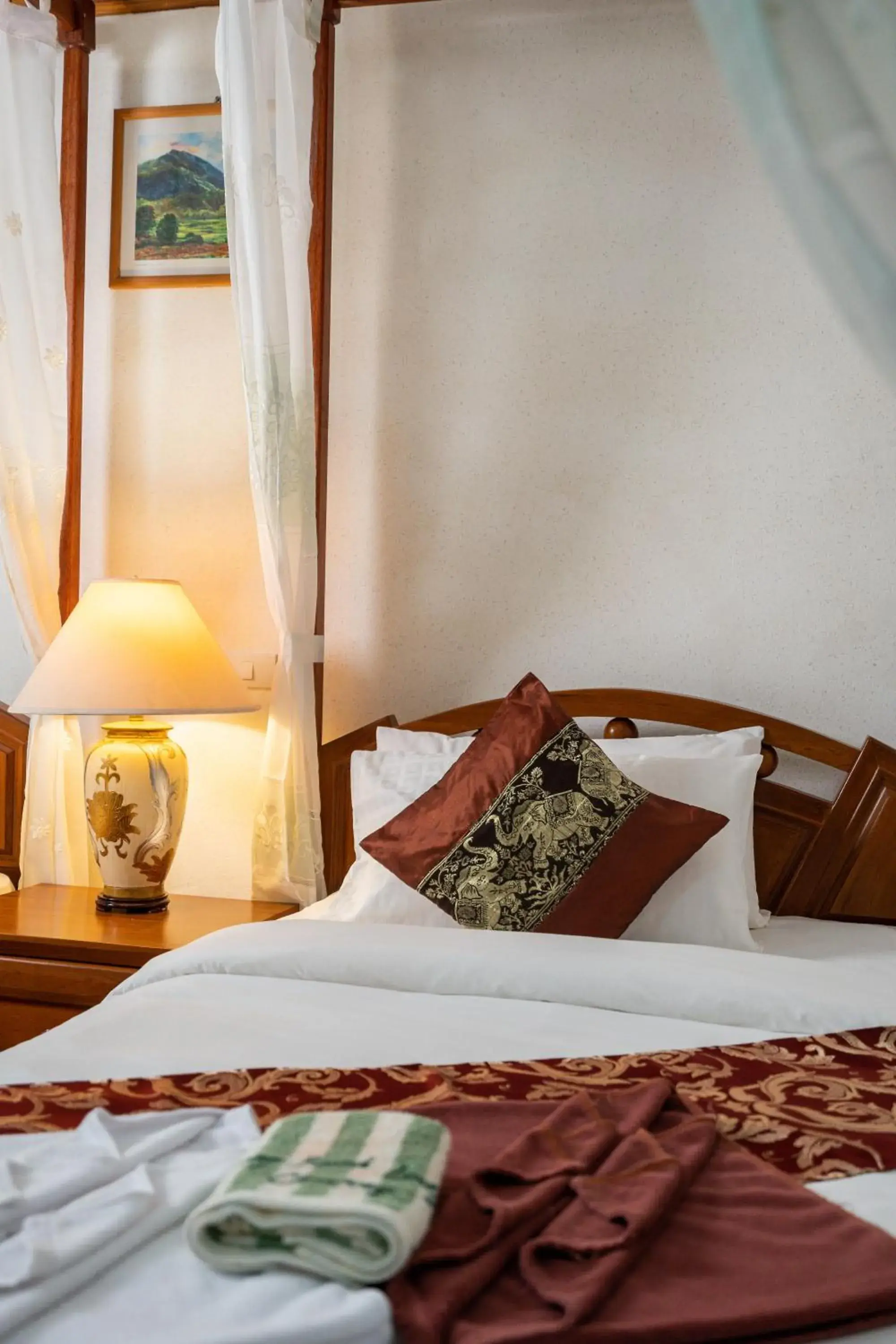 Superior Double Room in Long Beach Lodge, Chaweng Beach, Koh Samui Superior Double Room in Long Beach Lodge, Chaweng Beach, Koh Samui